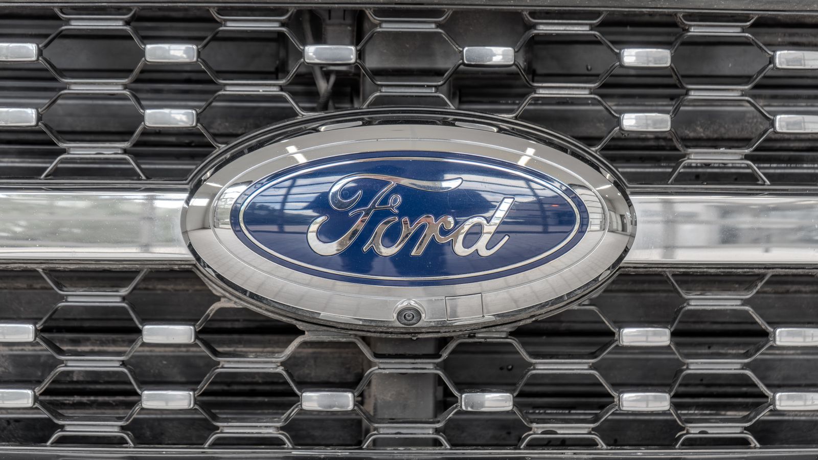 2022 Ford F-150 Platinum — full photo 5 of 33