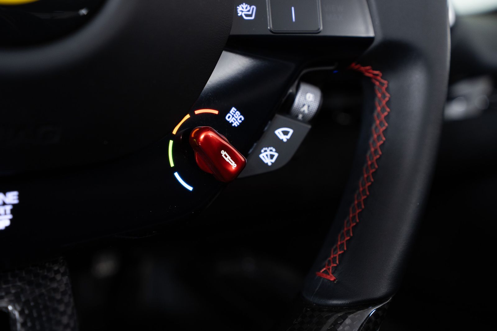2024 Ferrari 296 GTS — full photo 33 of 46