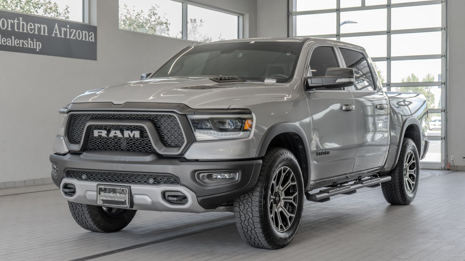 2020 Ram 1500 Rebel — foto completa 25 de 34