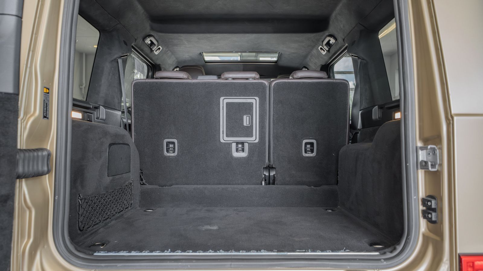 2023 Mercedes-Benz G-Class G 550 — foto completa 33 de 33