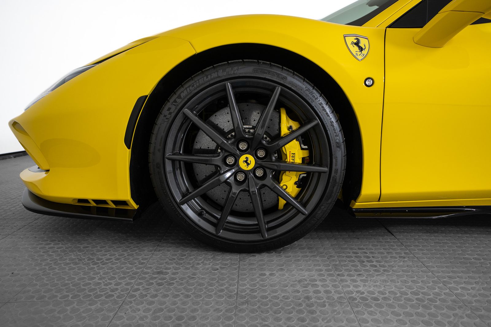 2022 Ferrari F8 Tributo — foto completa 9 de 45