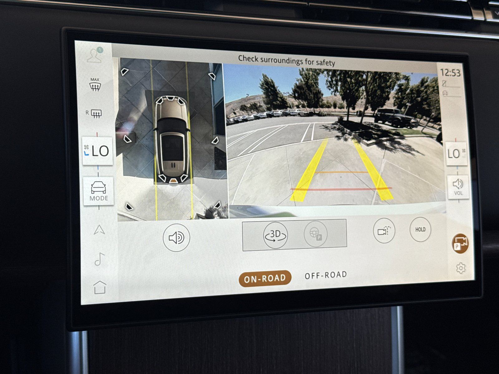 2025 Land Rover Range Rover SE — full photo 20 of 30