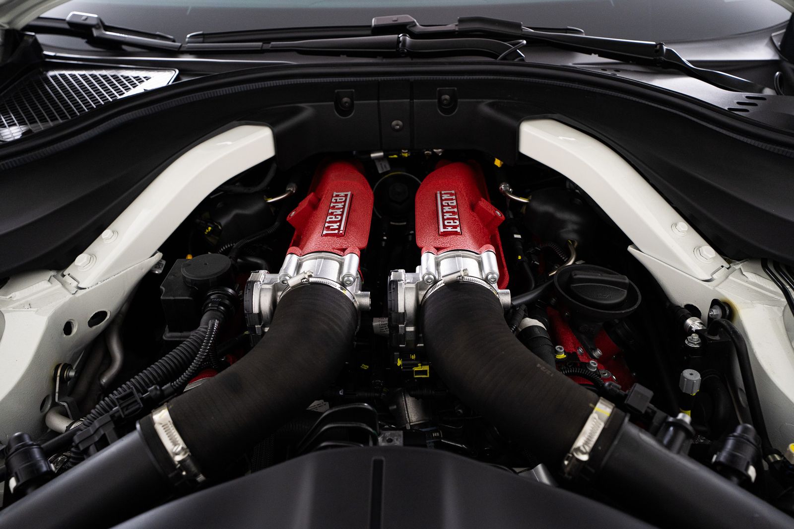 2025 Ferrari Roma Spider — foto completa 41 de 51