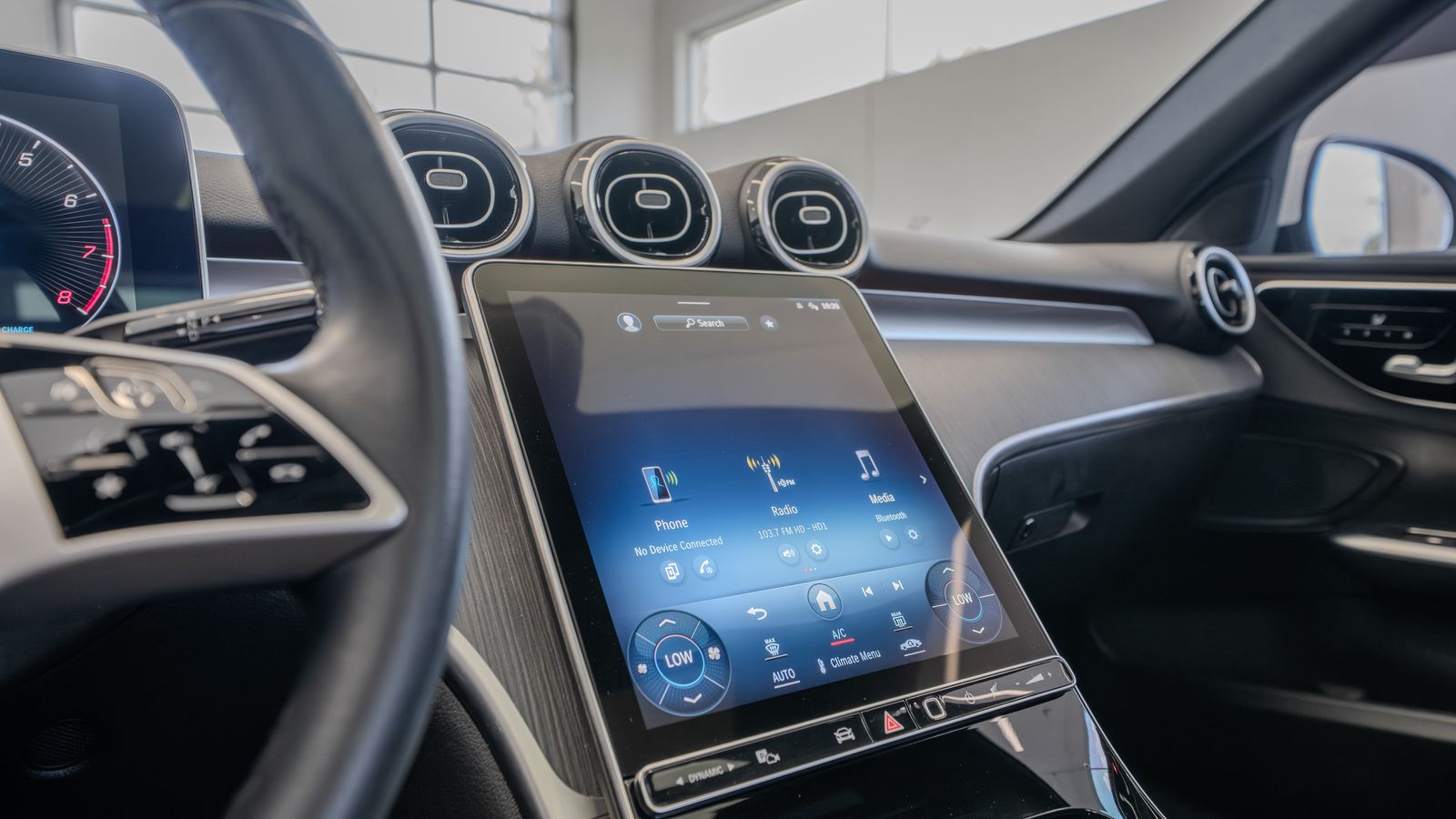 2024 Mercedes-Benz C-Class C 300 — full photo 32 of 34