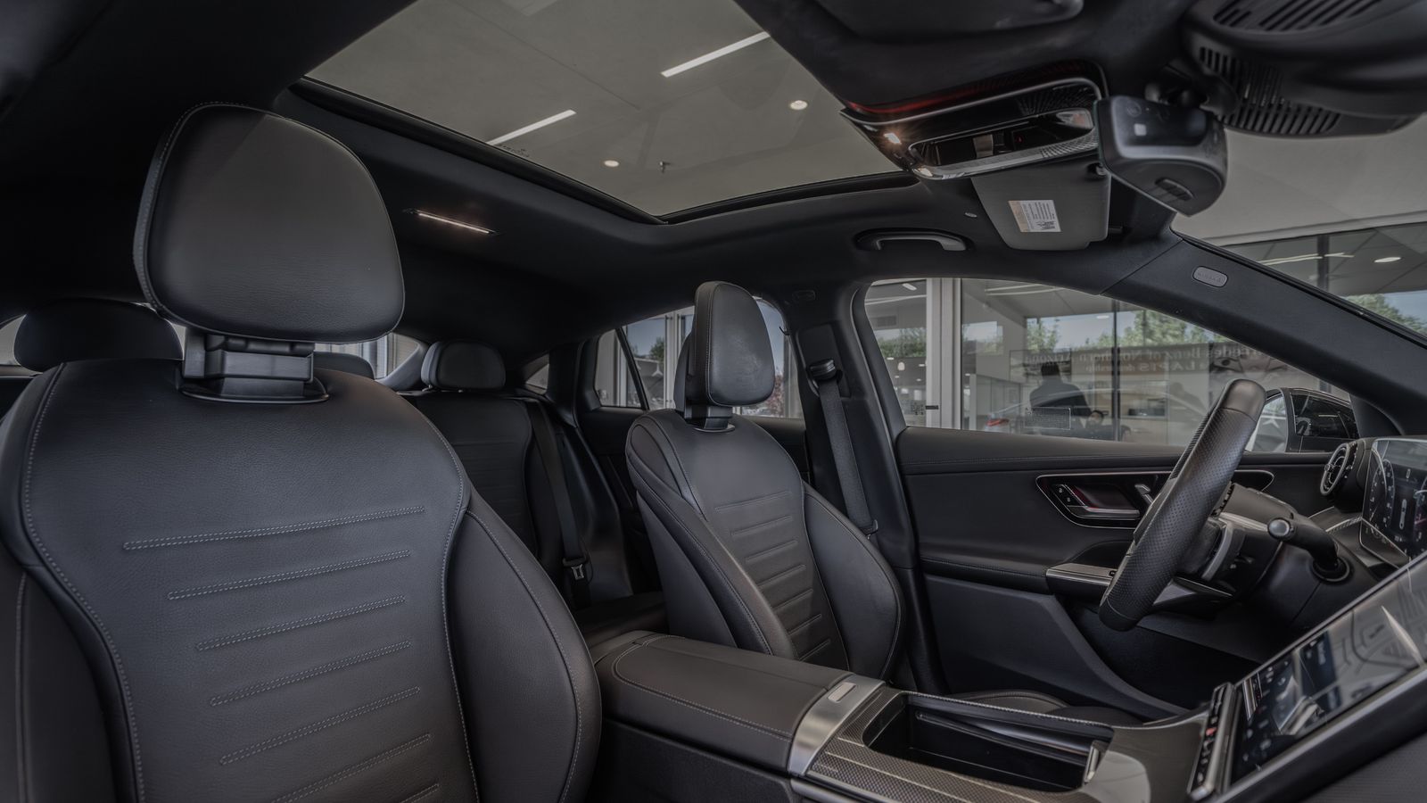 2024 Mercedes-Benz GLC GLC 300 Coupe — full photo 32 of 35