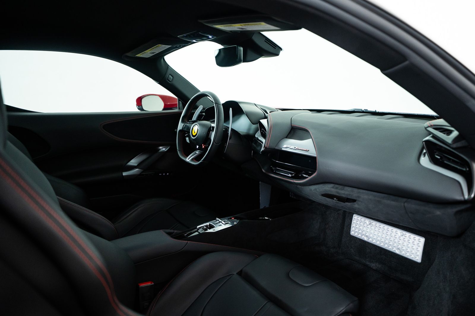 2021 Ferrari SF90 Stradale — full photo 17 of 38