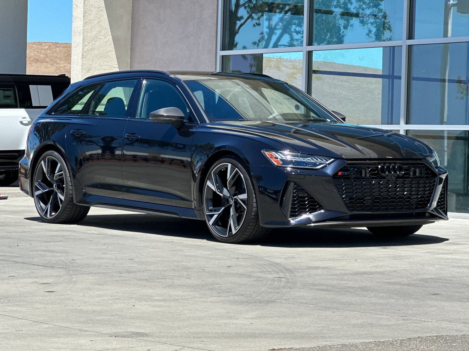 2022 Audi RS 6 4.2 — full photo 8 of 29