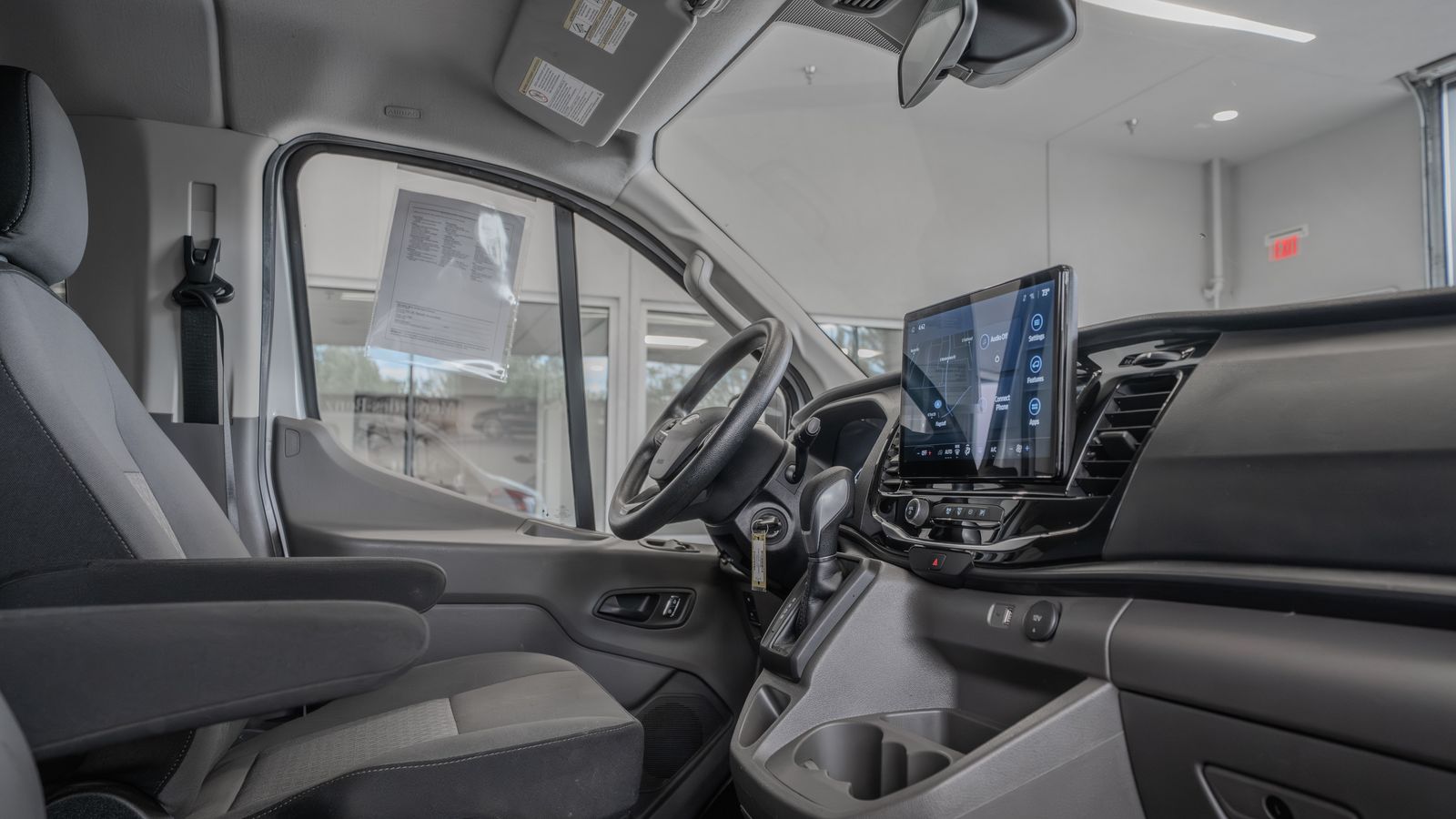 2024 Ford Transit-350 XLT — full photo 18 of 35