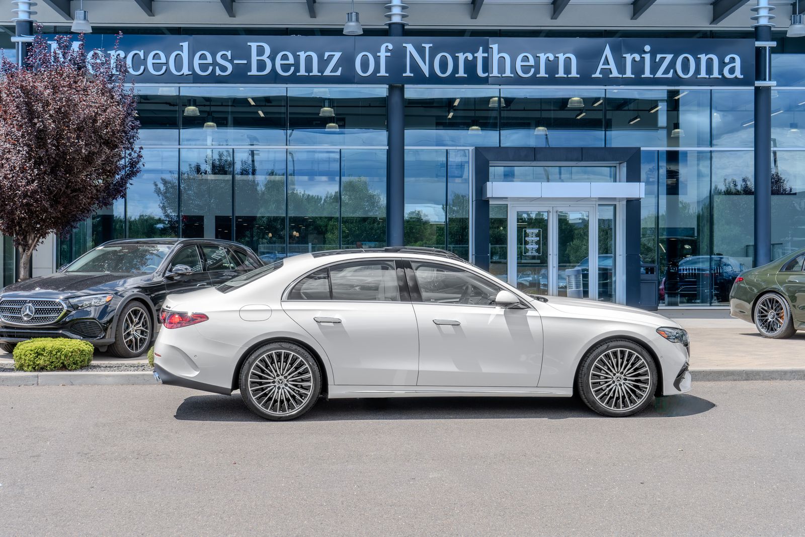 2026 Mercedes-Benz E-Class E 350 — full photo 1 of 36
