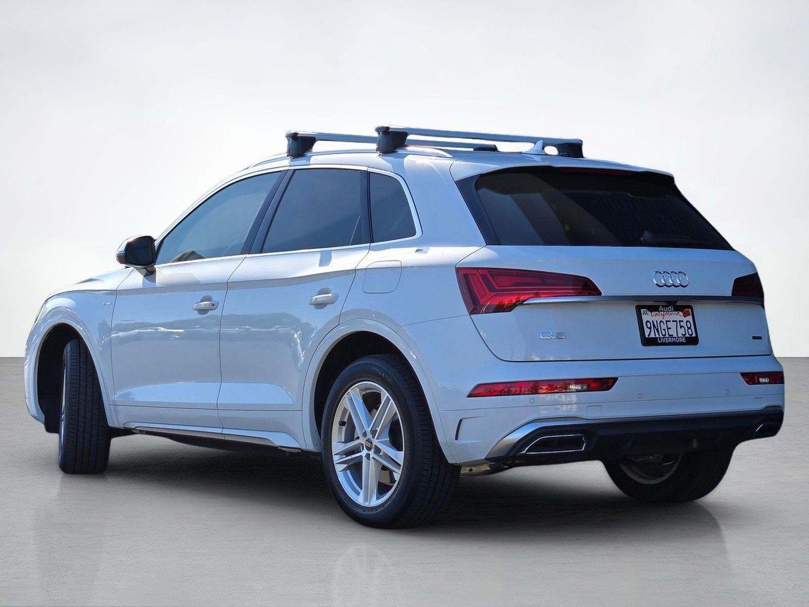 2024 Audi Q5 e 55 Premium — foto completa 3 de 45