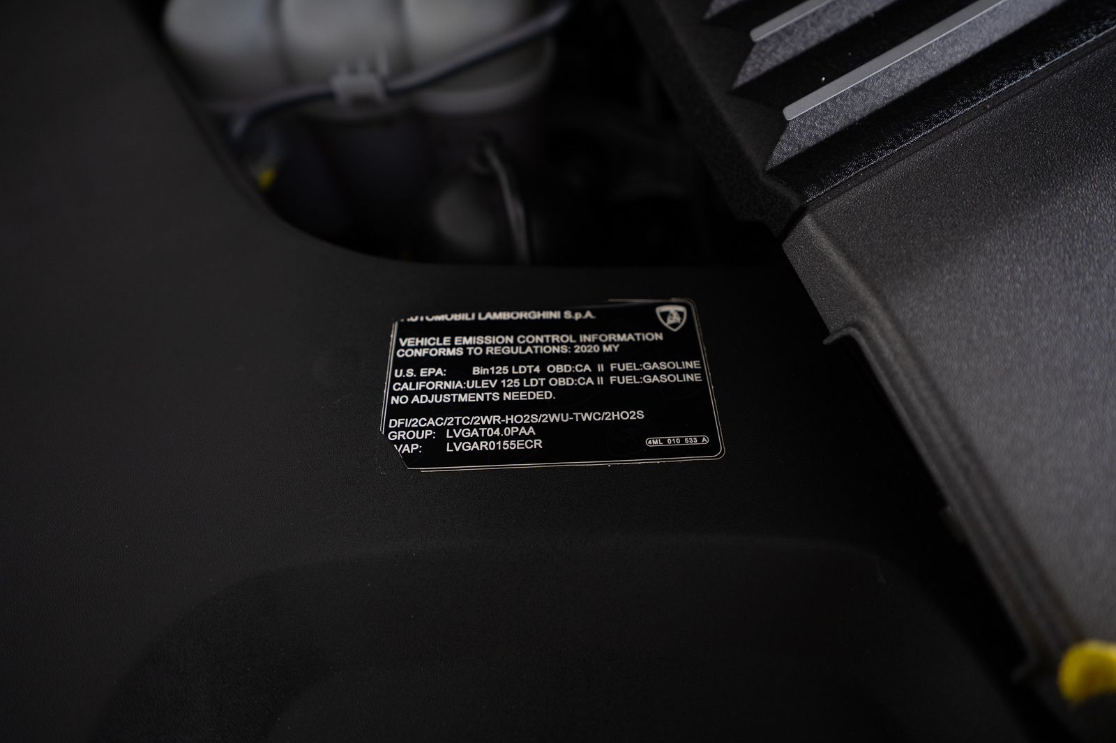 2020 Lamborghini Urus — foto completa 47 de 53