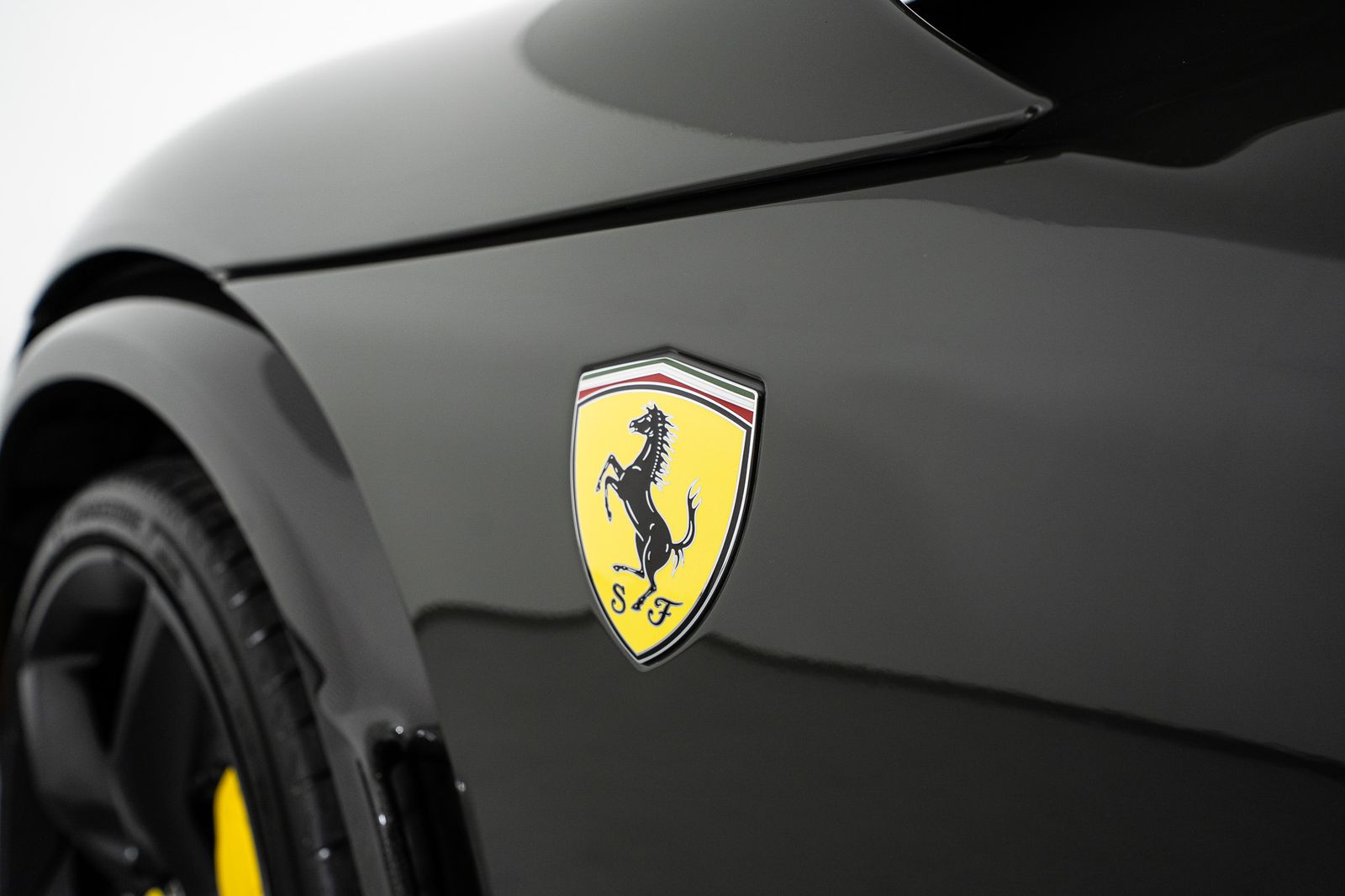2025 Ferrari Purosangue — foto completa 10 de 66
