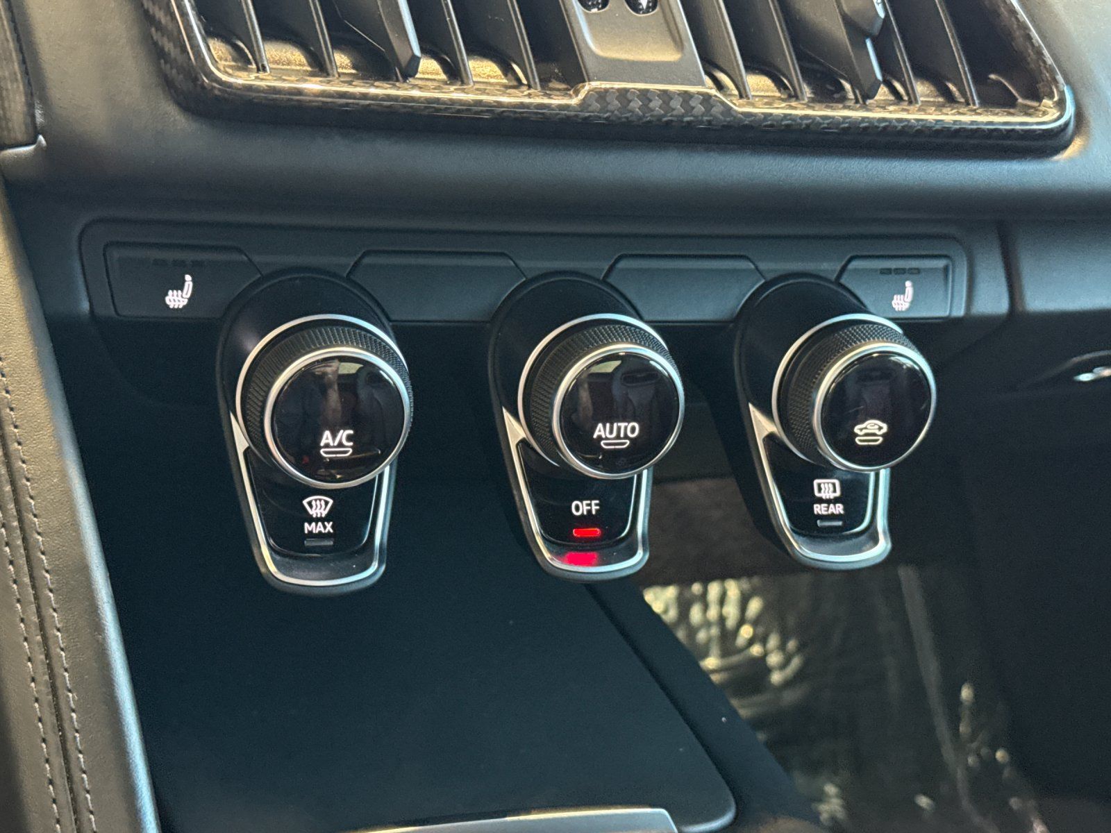 2018 Audi R8 5.2 Plus — full photo 14 of 29