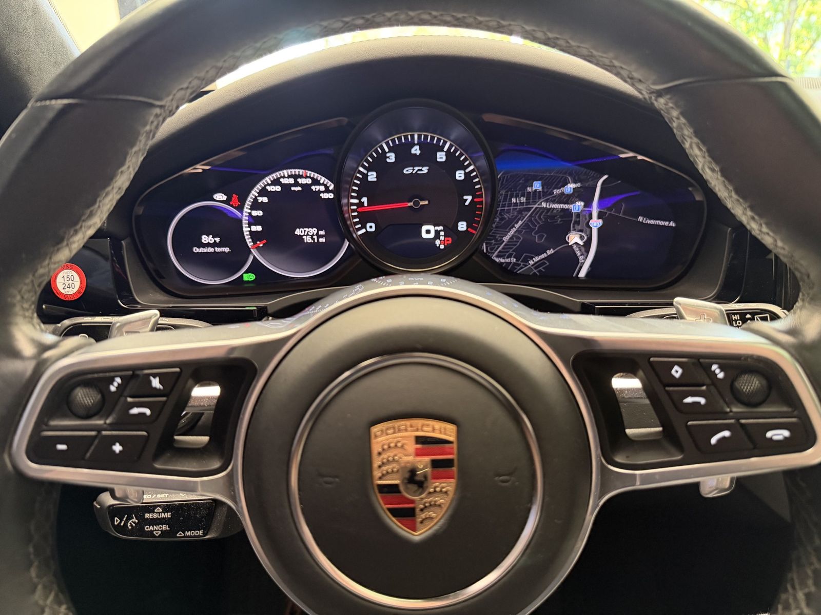 2023 Porsche Cayenne GTS — full photo 10 of 10