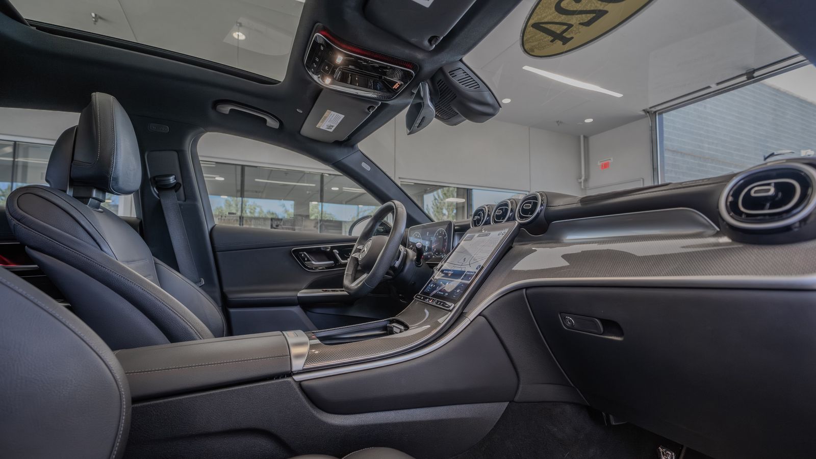 2024 Mercedes-Benz GLC GLC 300 Coupe — full photo 17 of 35