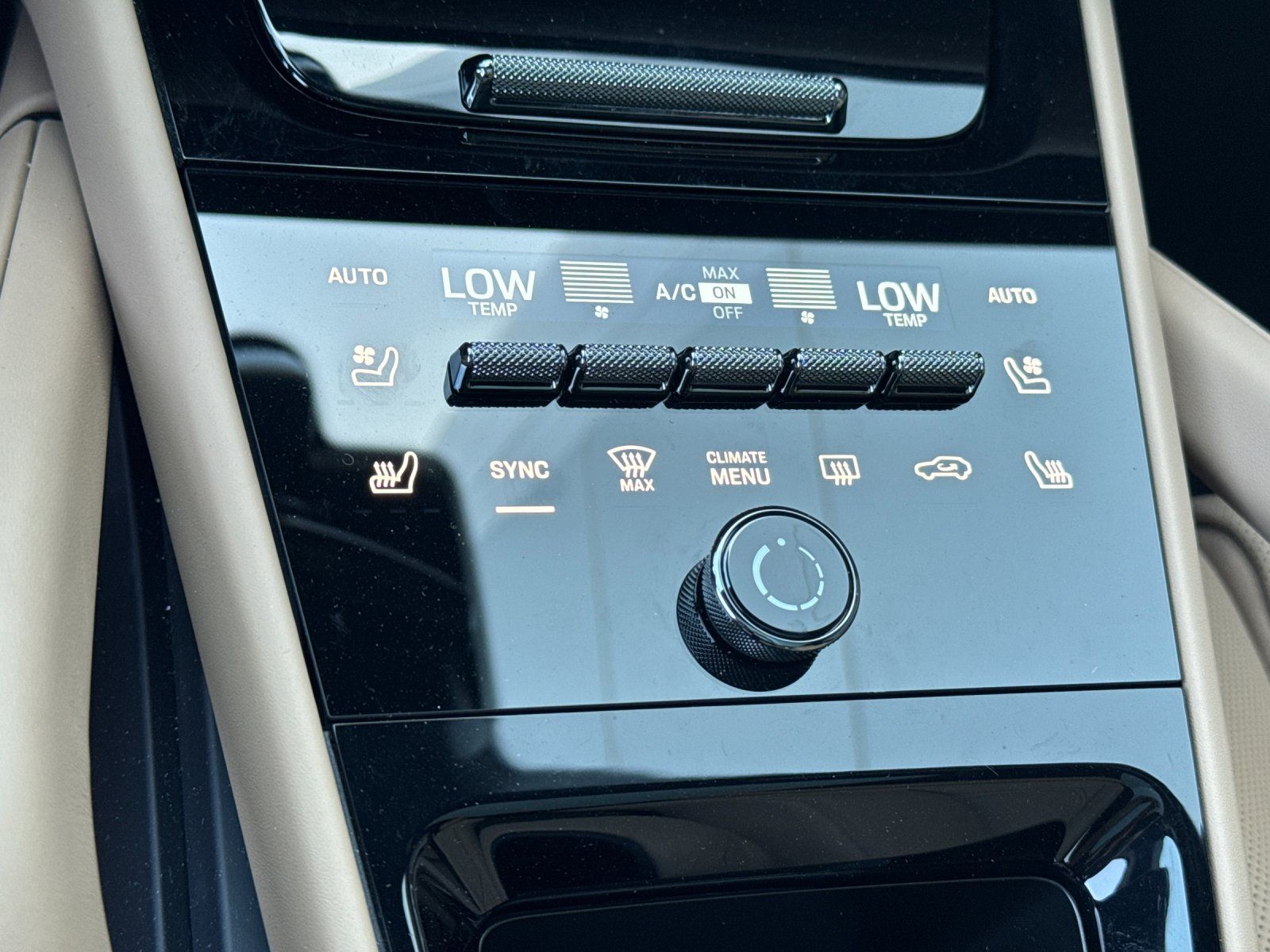 2026 Porsche Cayenne Coupe Base — foto completa 21 de 29