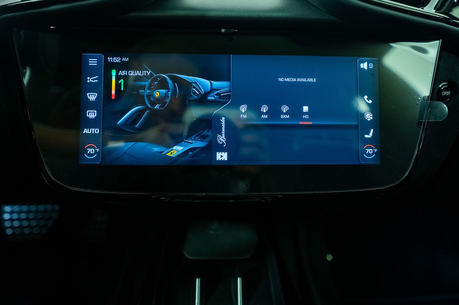 2025 Ferrari 12Cilindri — full photo 35 of 51