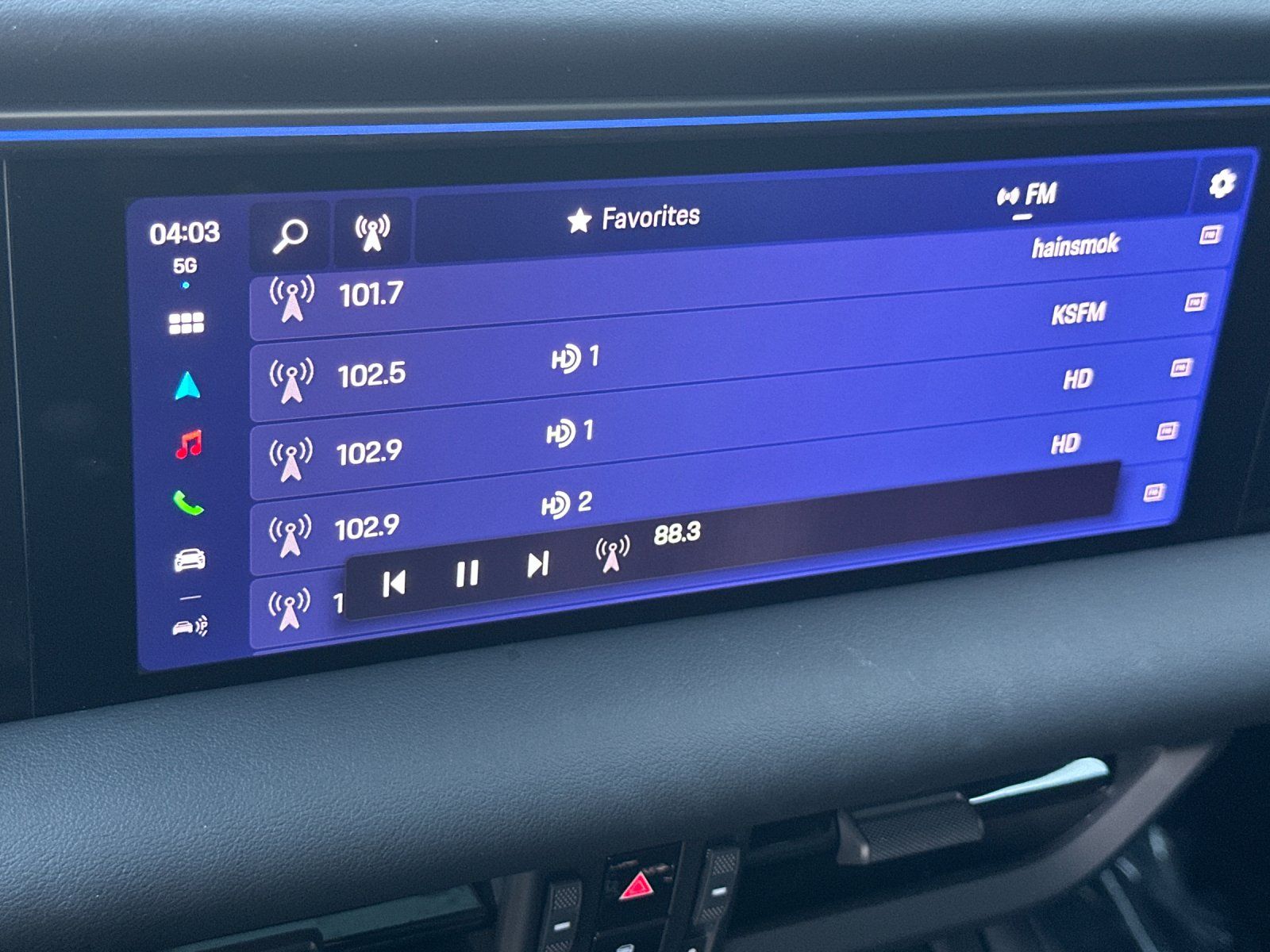 2025 Porsche Macan Electric Base — full photo 18 of 29