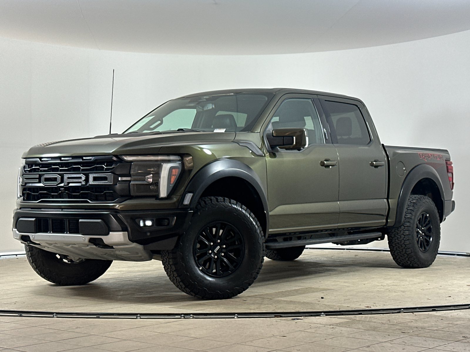2024 Ford F-150 Raptor — foto 1 de 26