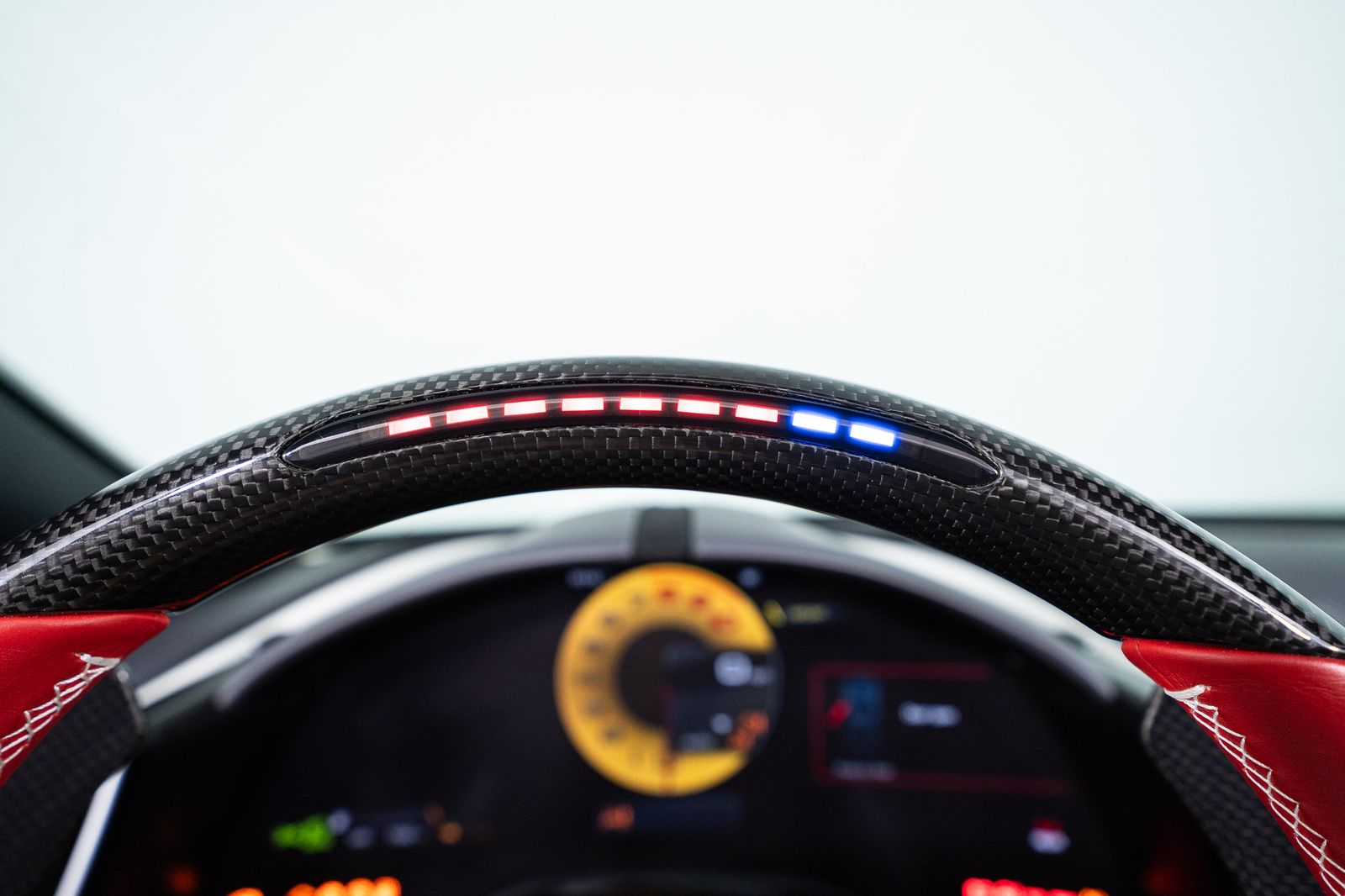2025 Ferrari Roma Spider — foto completa 31 de 51