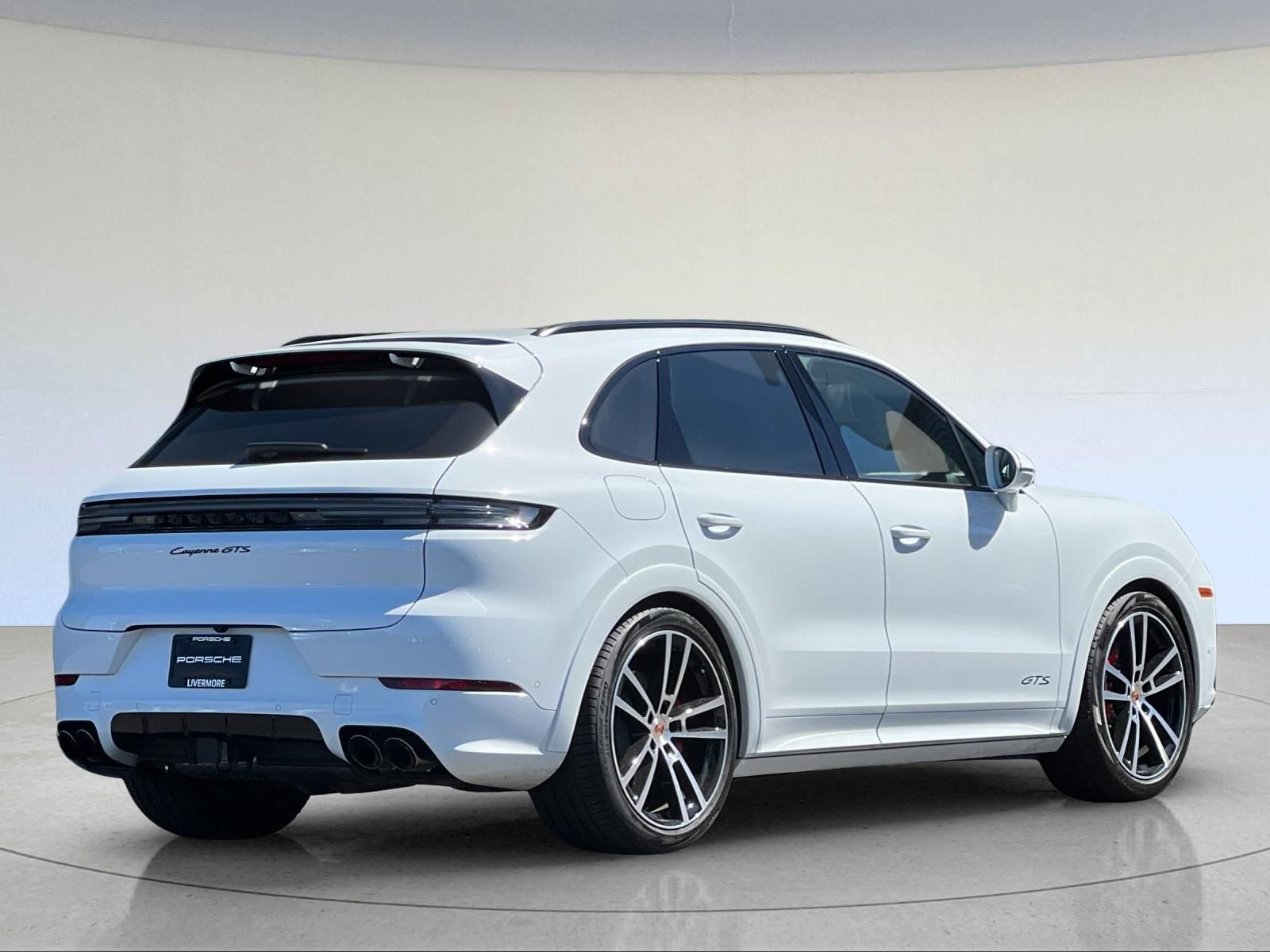 2026 Porsche Cayenne GTS — foto completa 9 de 30