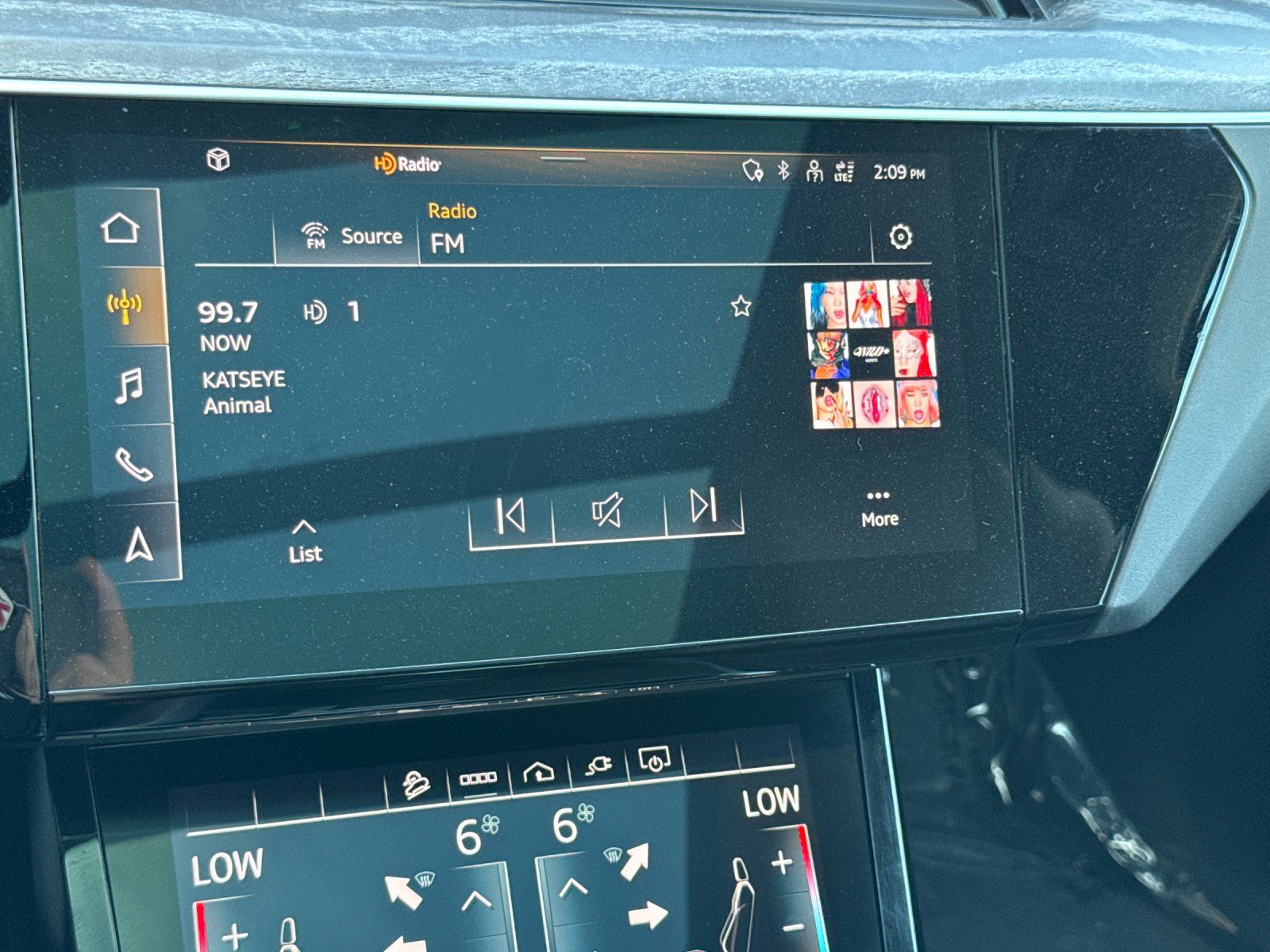 2024 Audi Q8 e-tron Premium Plus — full photo 18 of 29