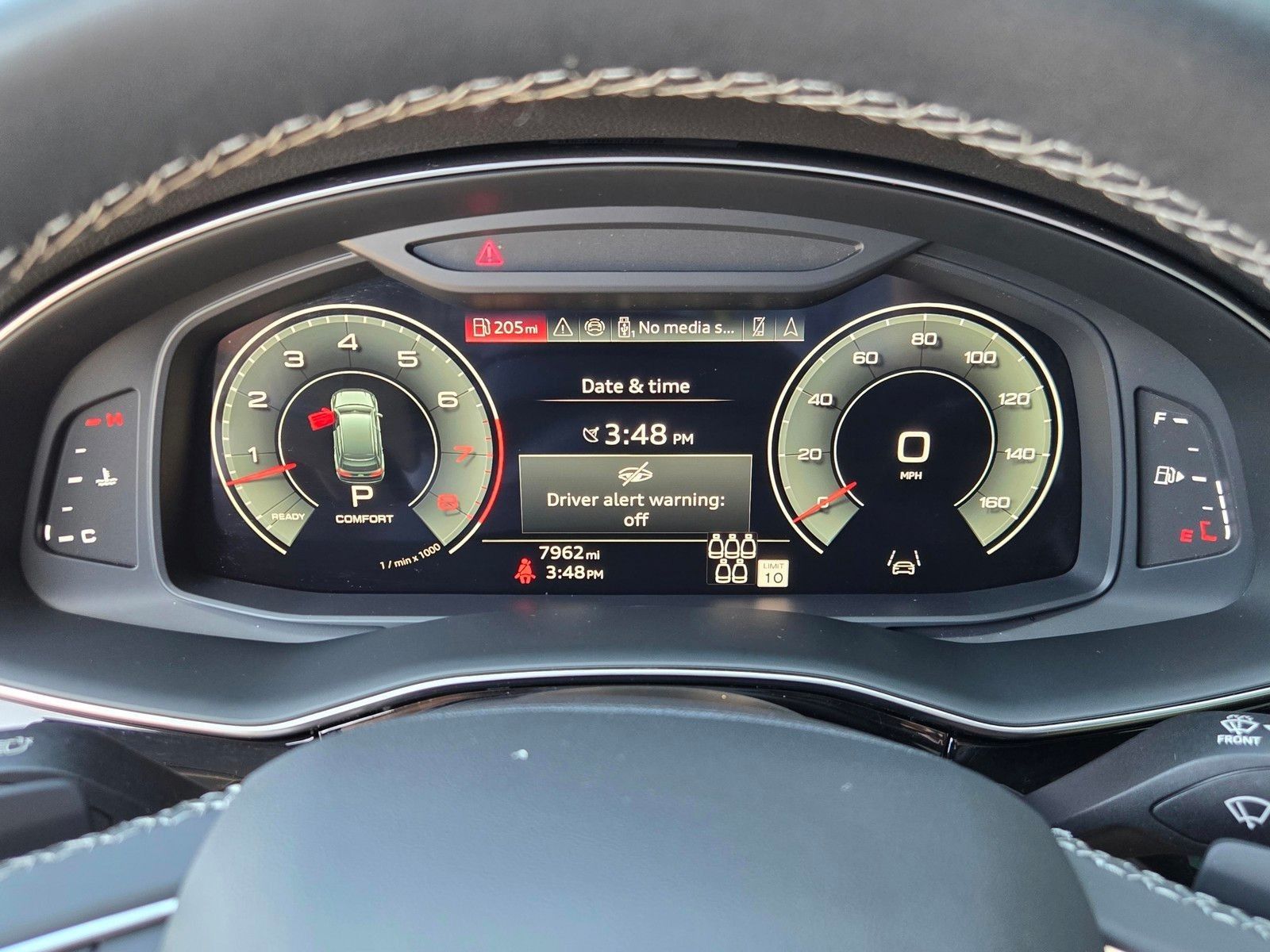 2025 Audi Q7 55 Premium Plus — foto completa 24 de 45