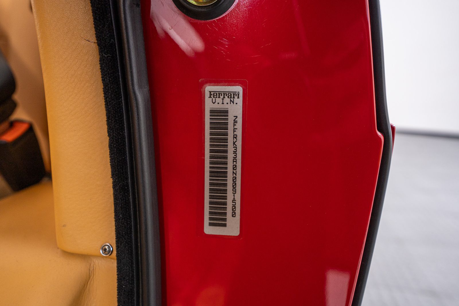 1992 Ferrari Mondial T — full photo 23 of 38