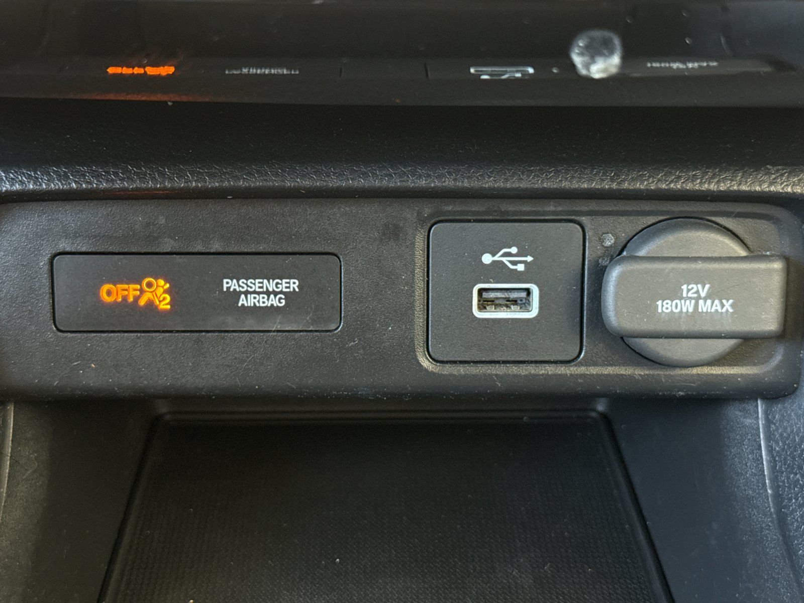 2023 Honda Civic LX — full photo 19 of 27