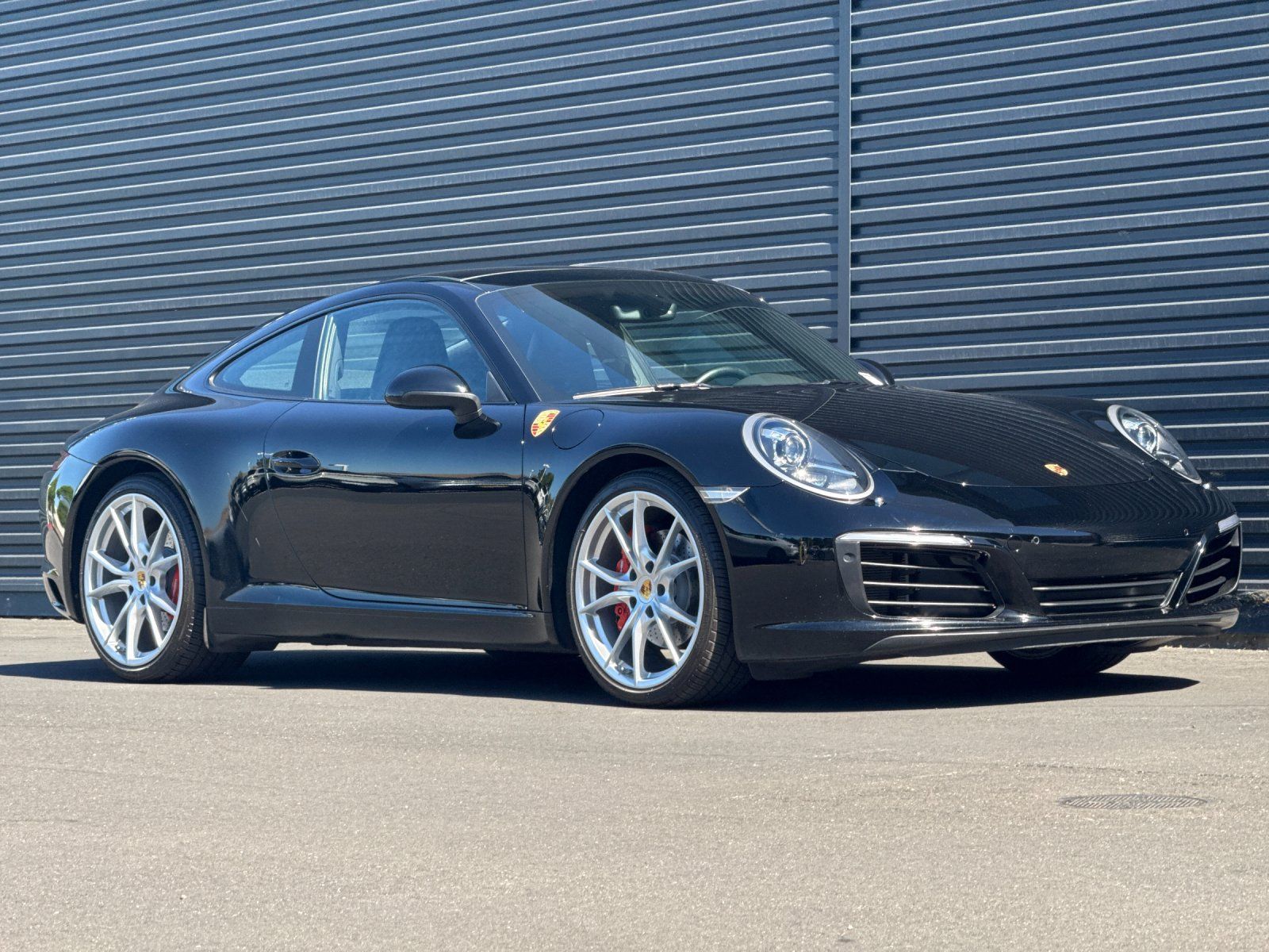 2017 Porsche 911 Carrera — full photo 10 of 28
