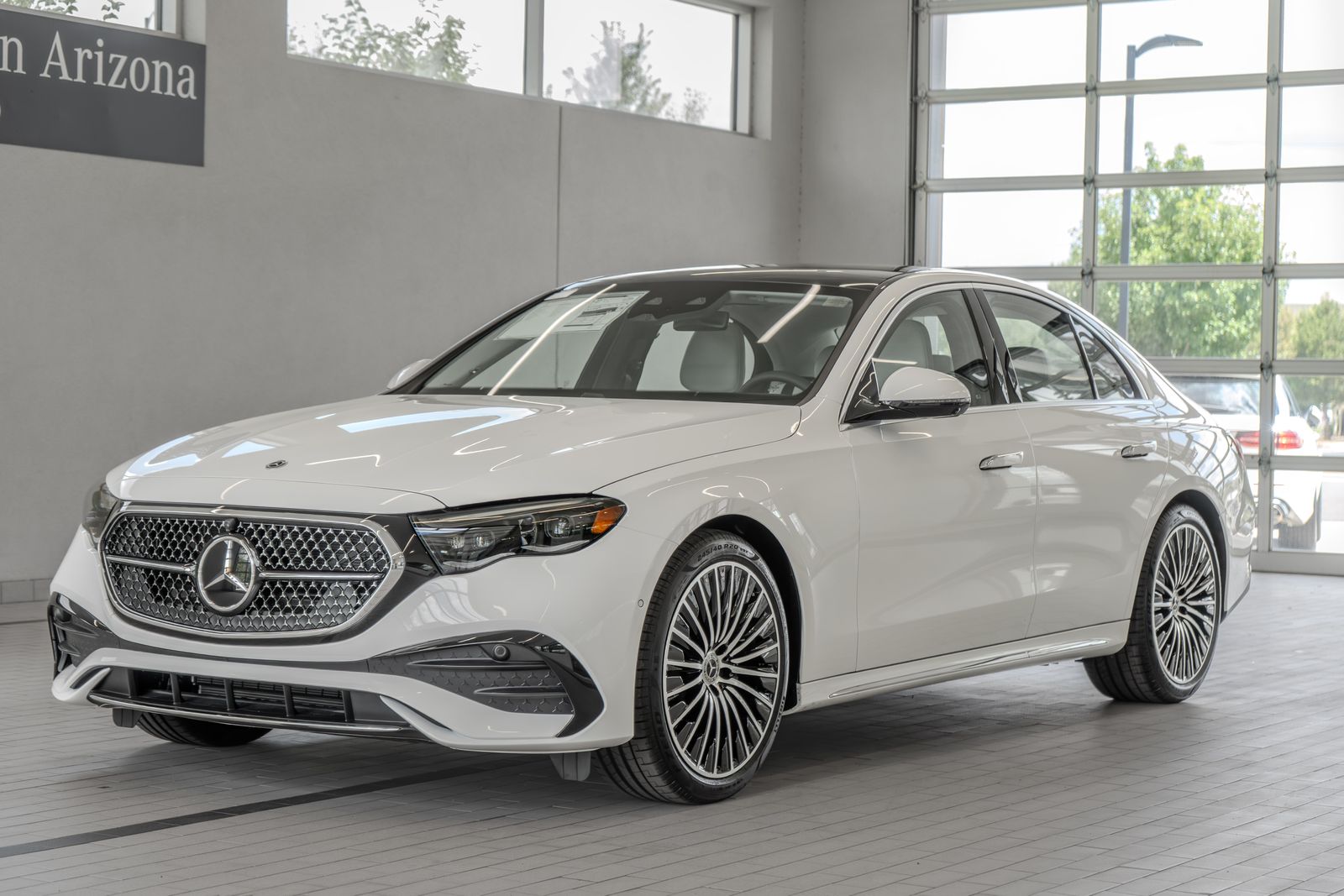 2026 Mercedes-Benz E-Class E 350 — full photo 25 of 36