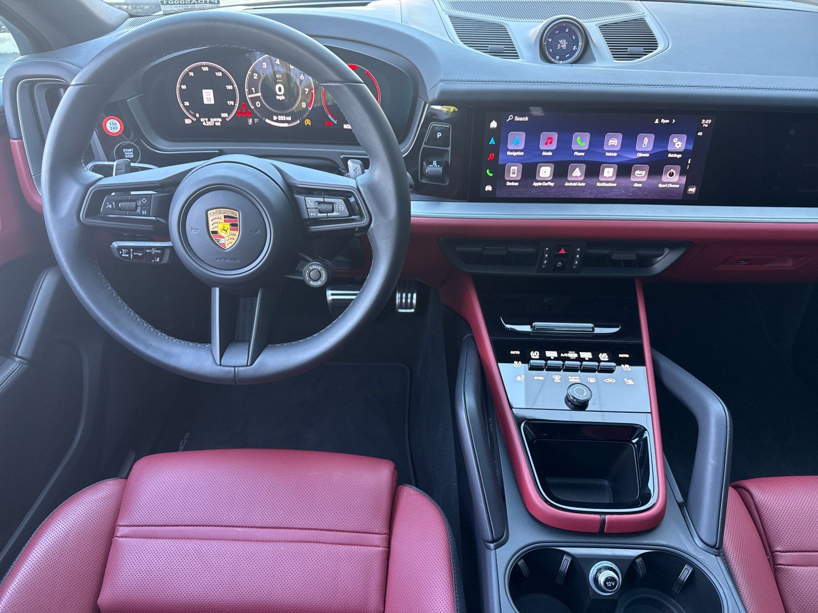 2026 Porsche Cayenne Coupe S — full photo 14 of 28