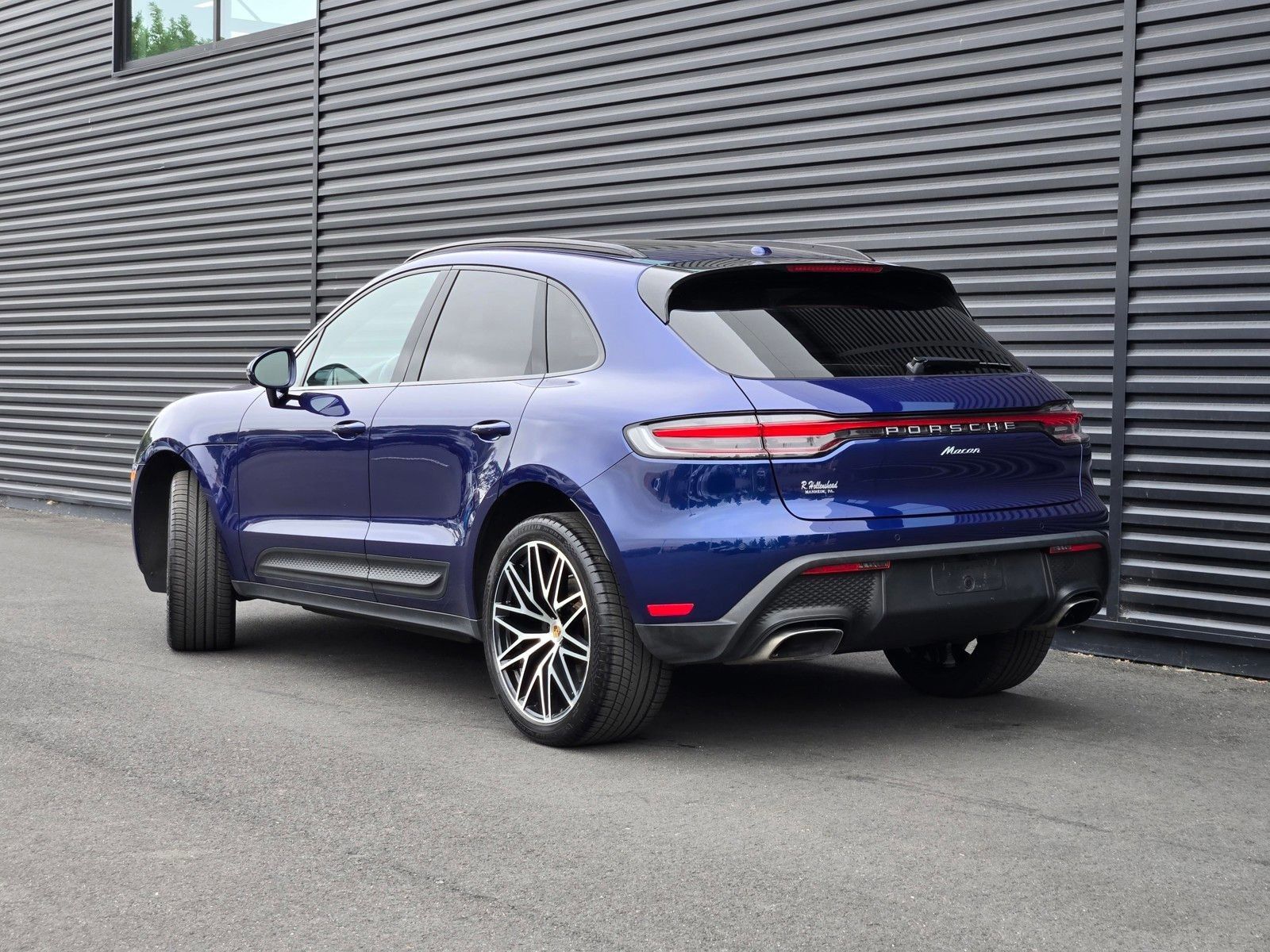 2024 Porsche Macan Base — foto completa 3 de 27