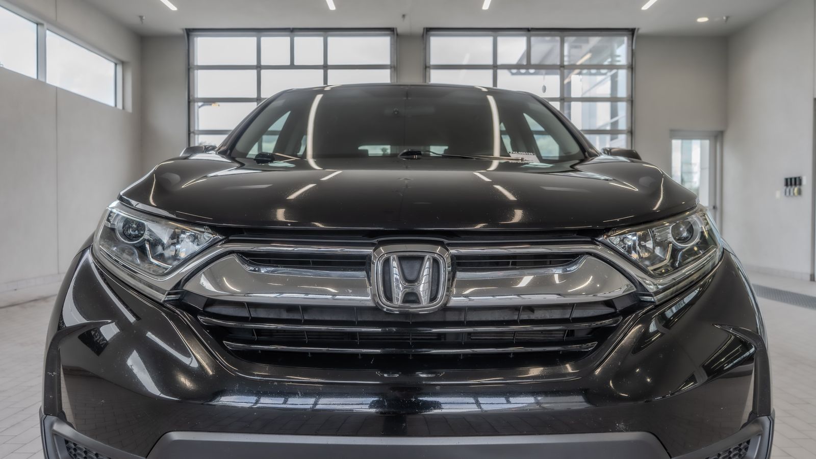 2019 Honda CR-V LX — full photo 23 of 33