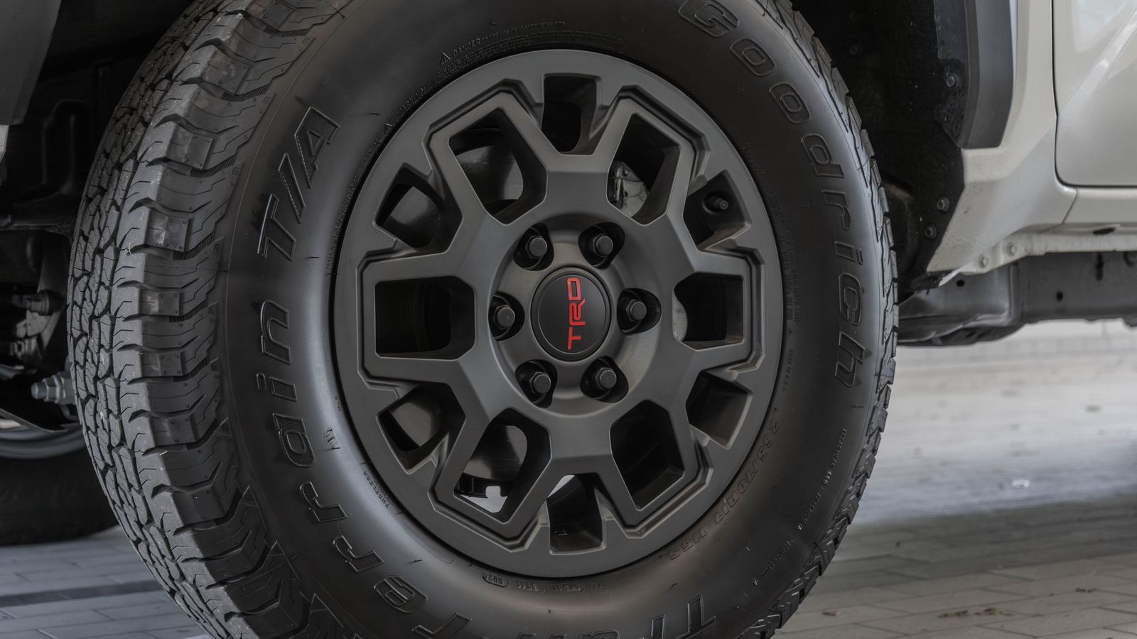 2025 Toyota Tacoma PreRunner — foto completa 27 de 29