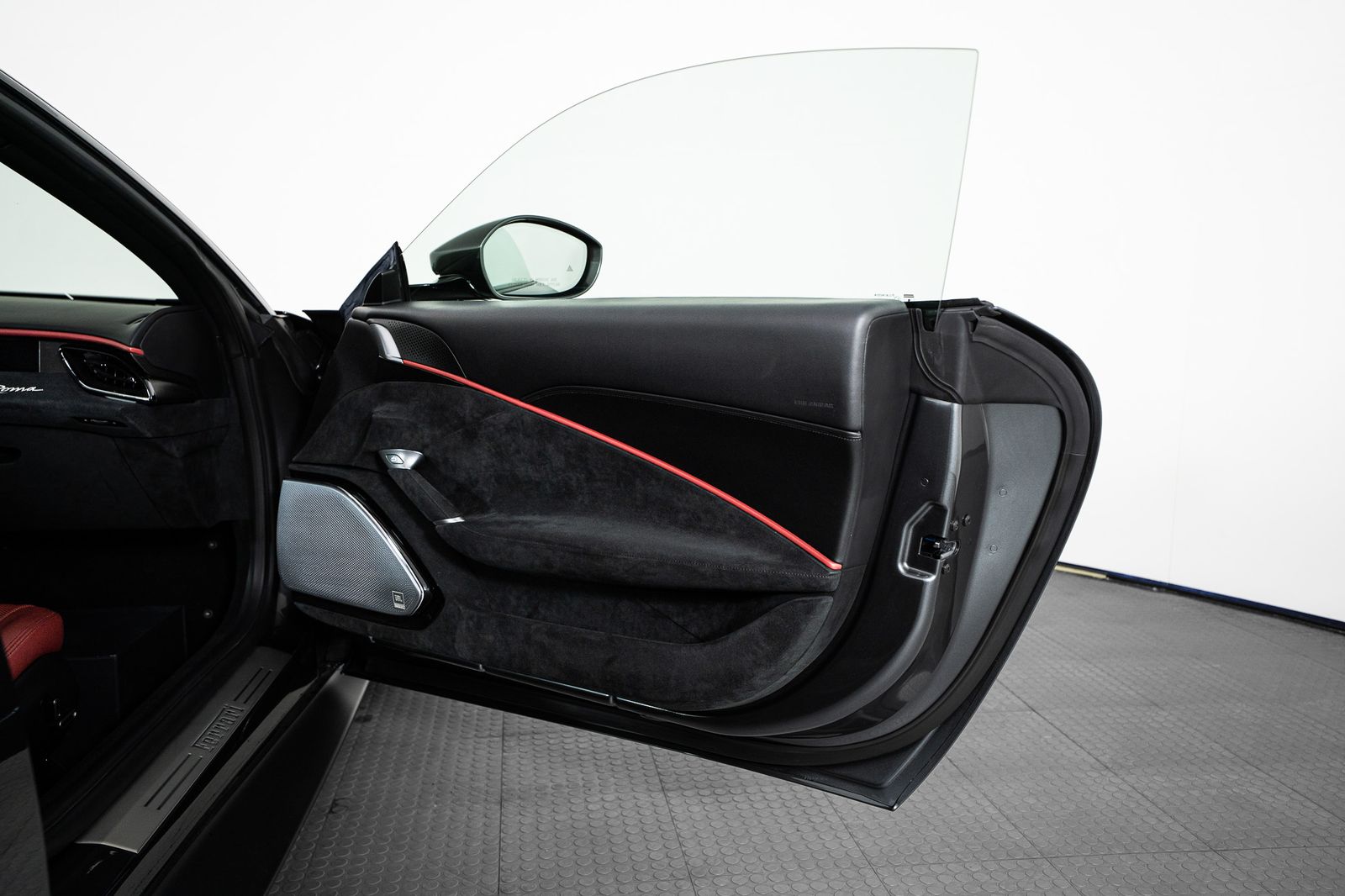 2022 Ferrari Roma — full photo 24 of 42