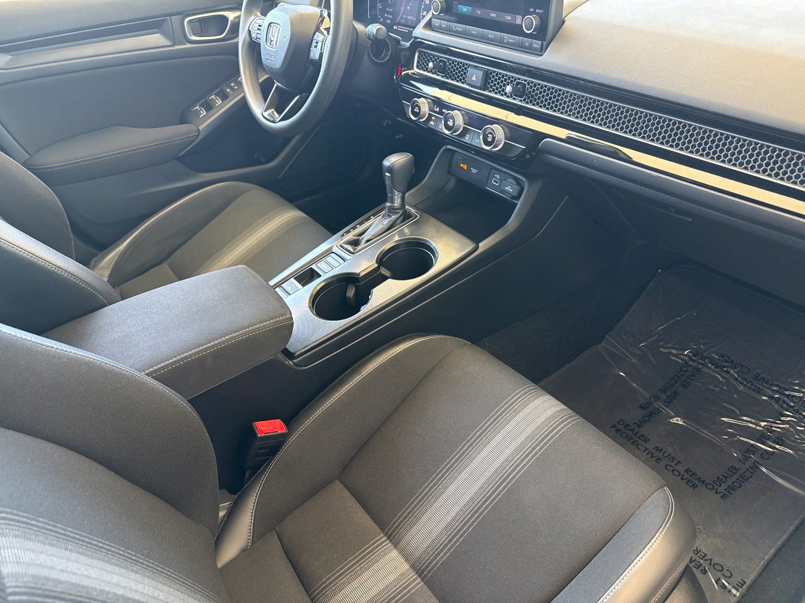 2023 Honda Civic LX — foto completa 15 de 27