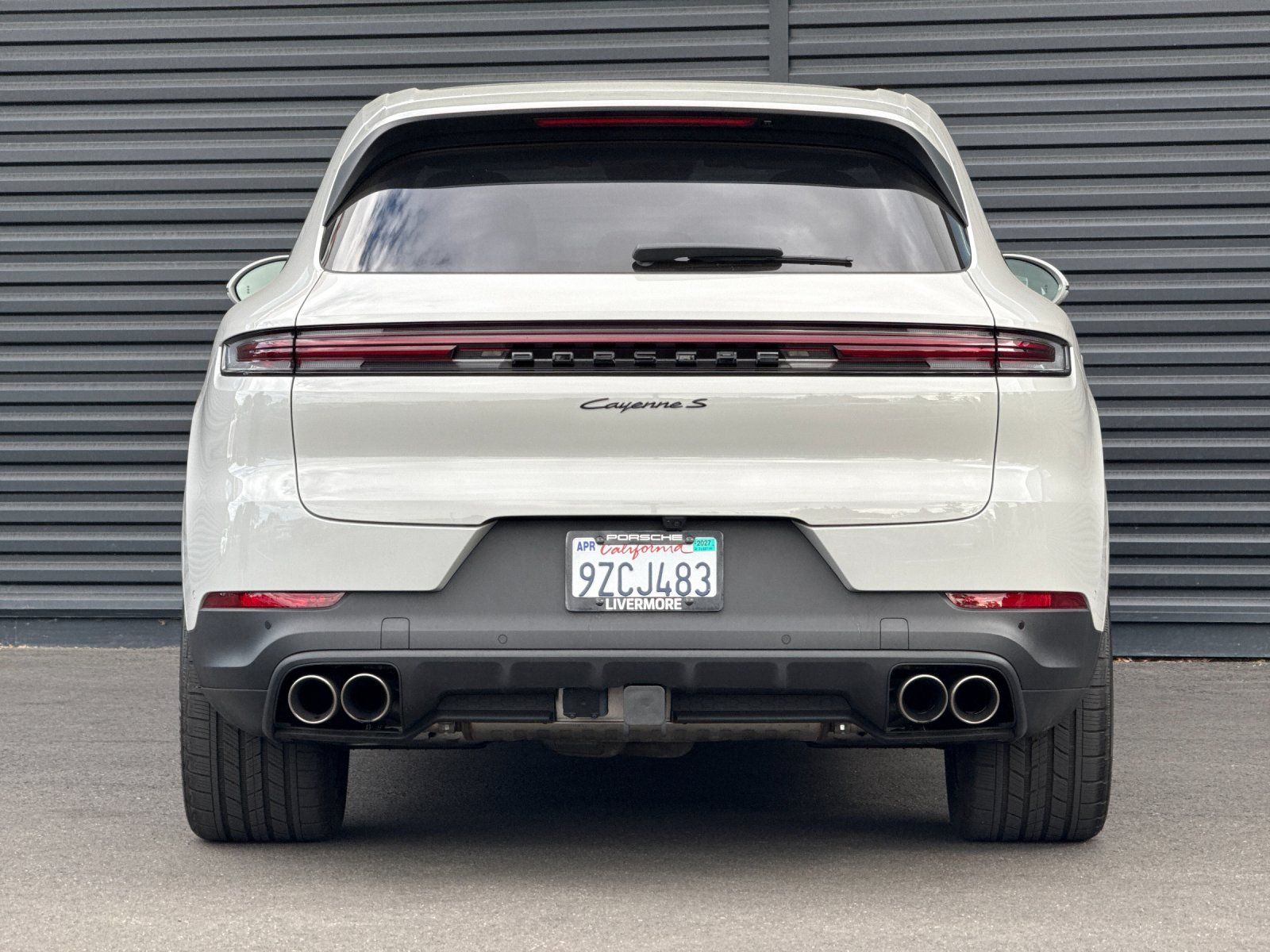2026 Porsche Cayenne S — full photo 7 of 29