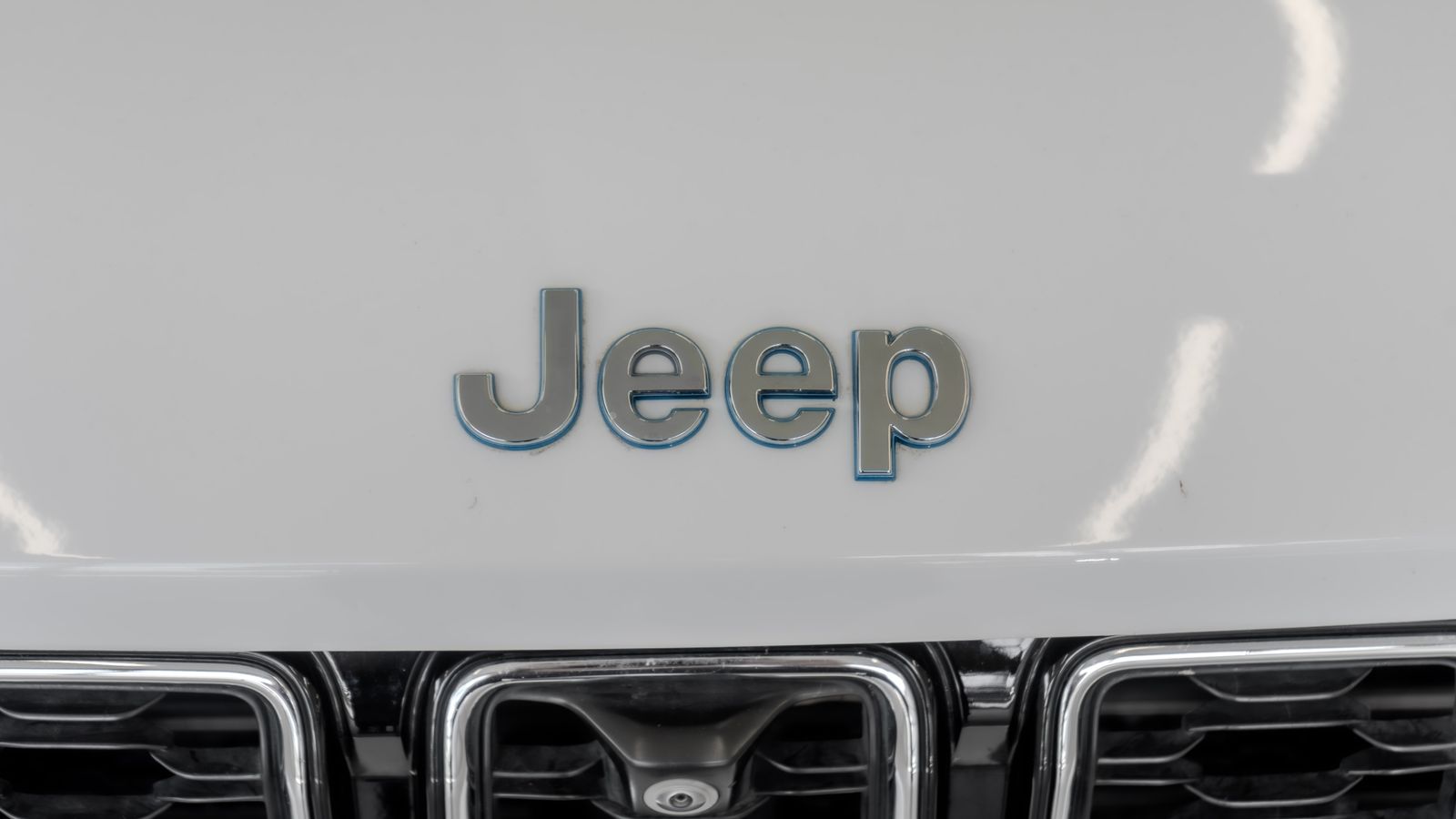 2023 Jeep Grand Cherokee 4xe — full photo 5 of 34