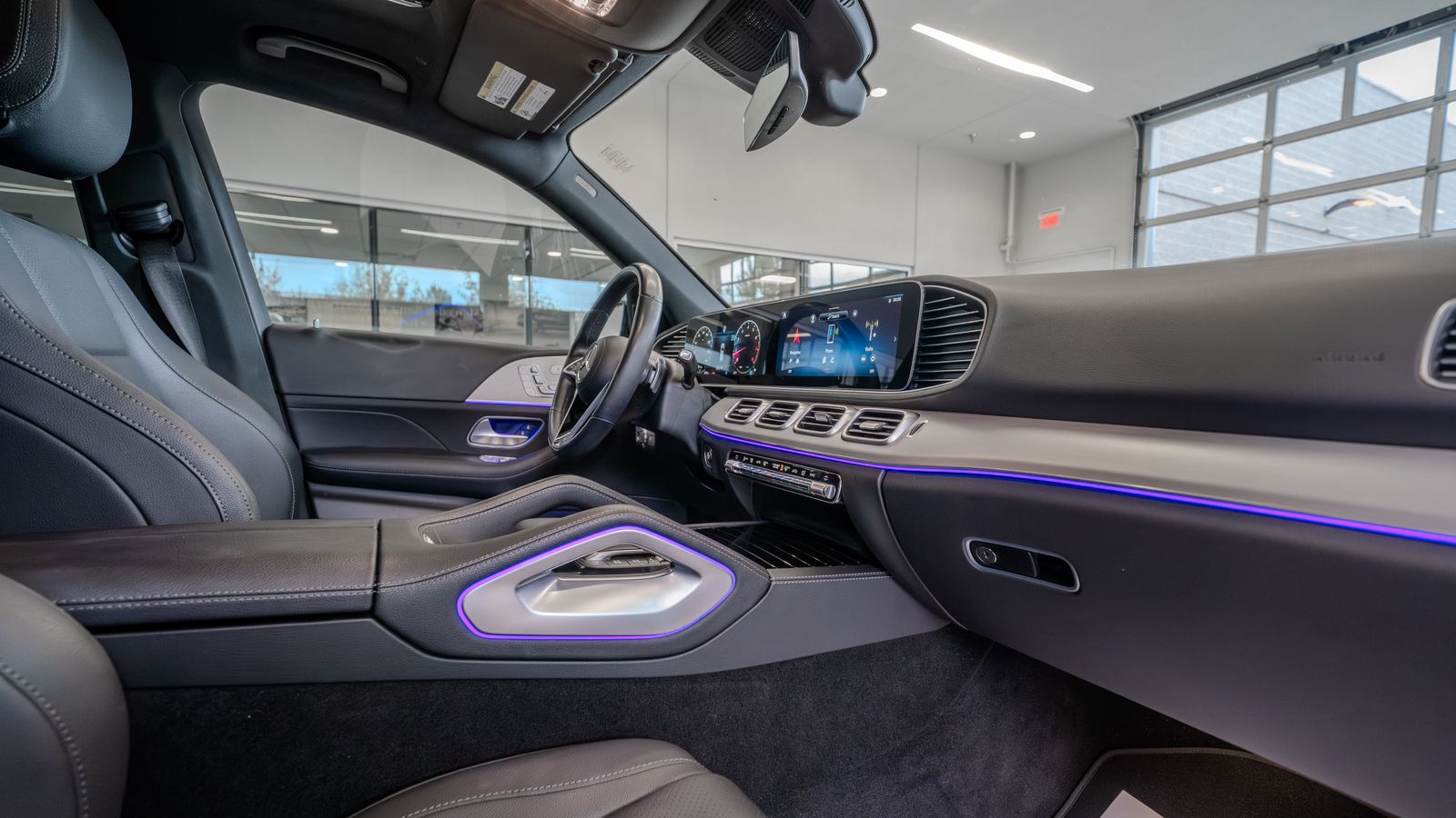 2024 Mercedes-Benz GLE GLE 350 — full photo 17 of 33