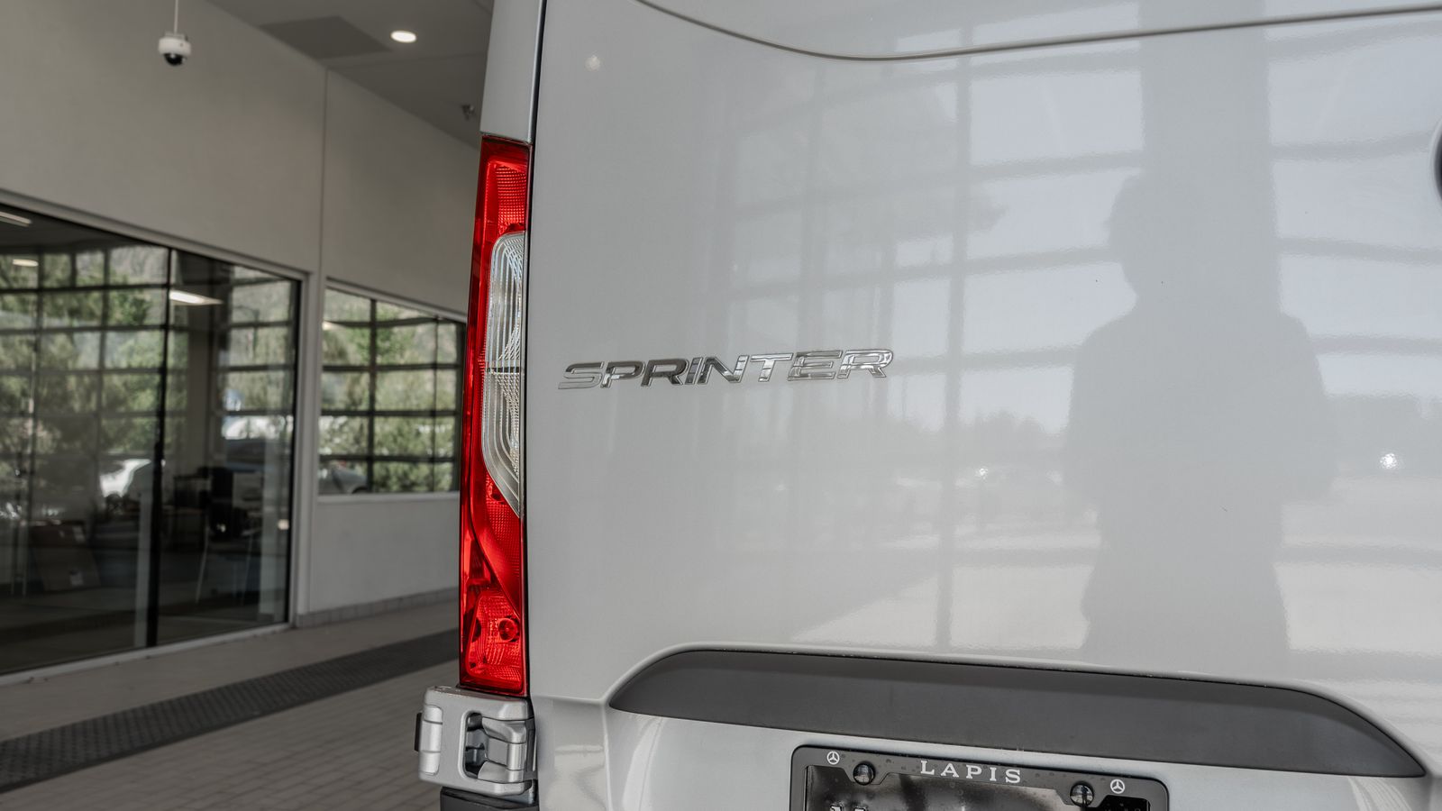 2025 Mercedes-Benz Sprinter 2500 Cargo 170 WB — foto completa 22 de 36