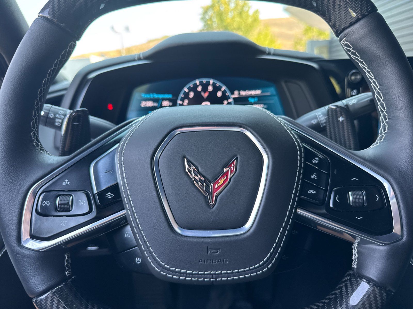 2024 Chevrolet Corvette Z06 — foto completa 19 de 26