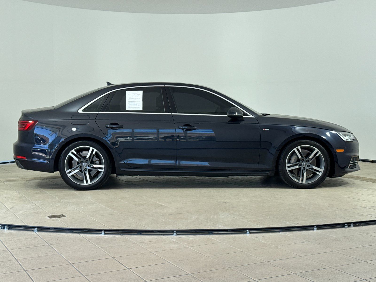 2018 Audi A4 2.0T Premium Plus — full photo 10 of 29