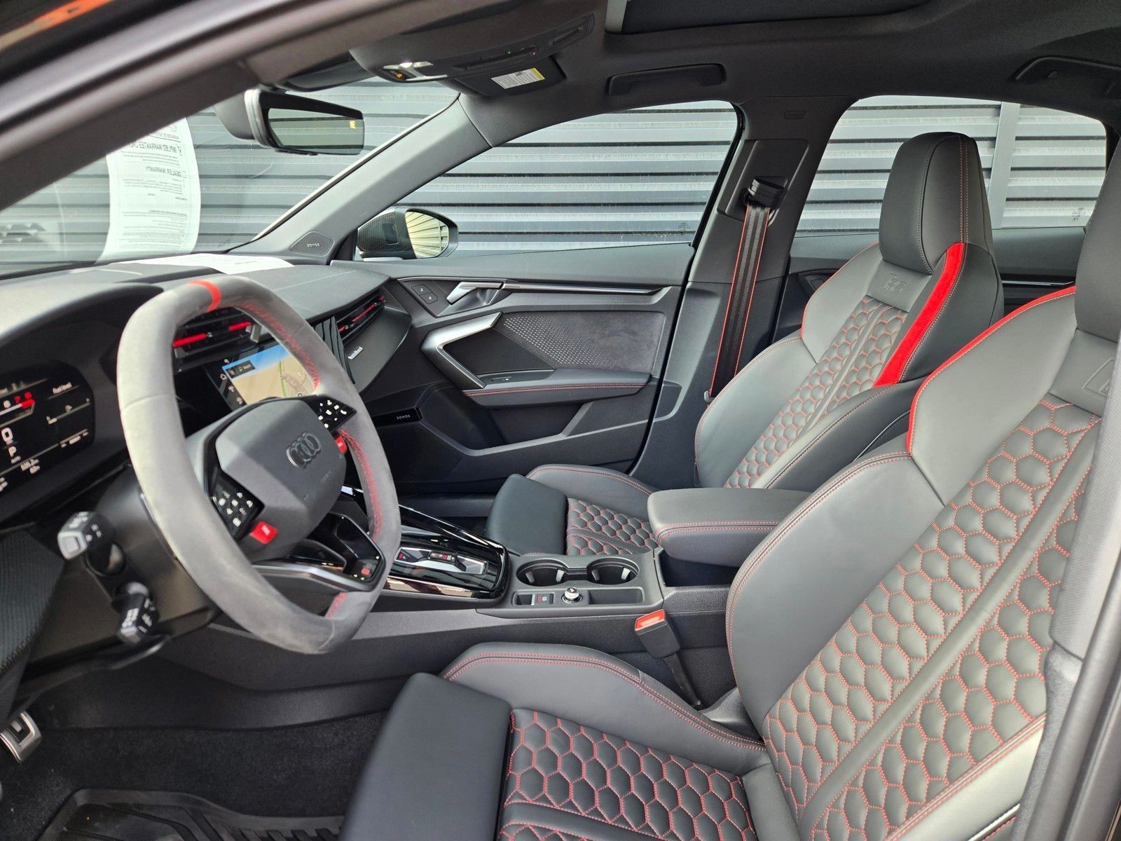 2025 Audi RS 3 2.5T — foto completa 26 de 45