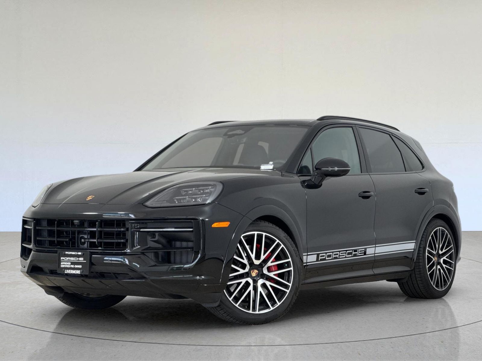2026 Porsche Cayenne GTS — photo 1 of 29