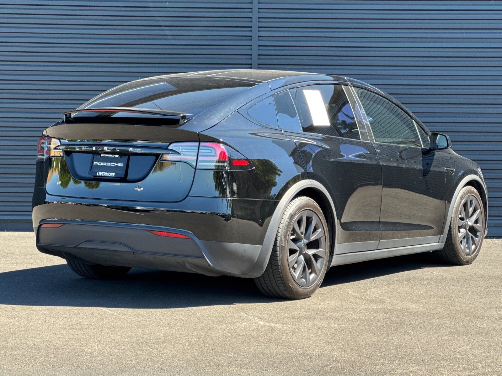 2024 Tesla Model X Base — full photo 8 of 29