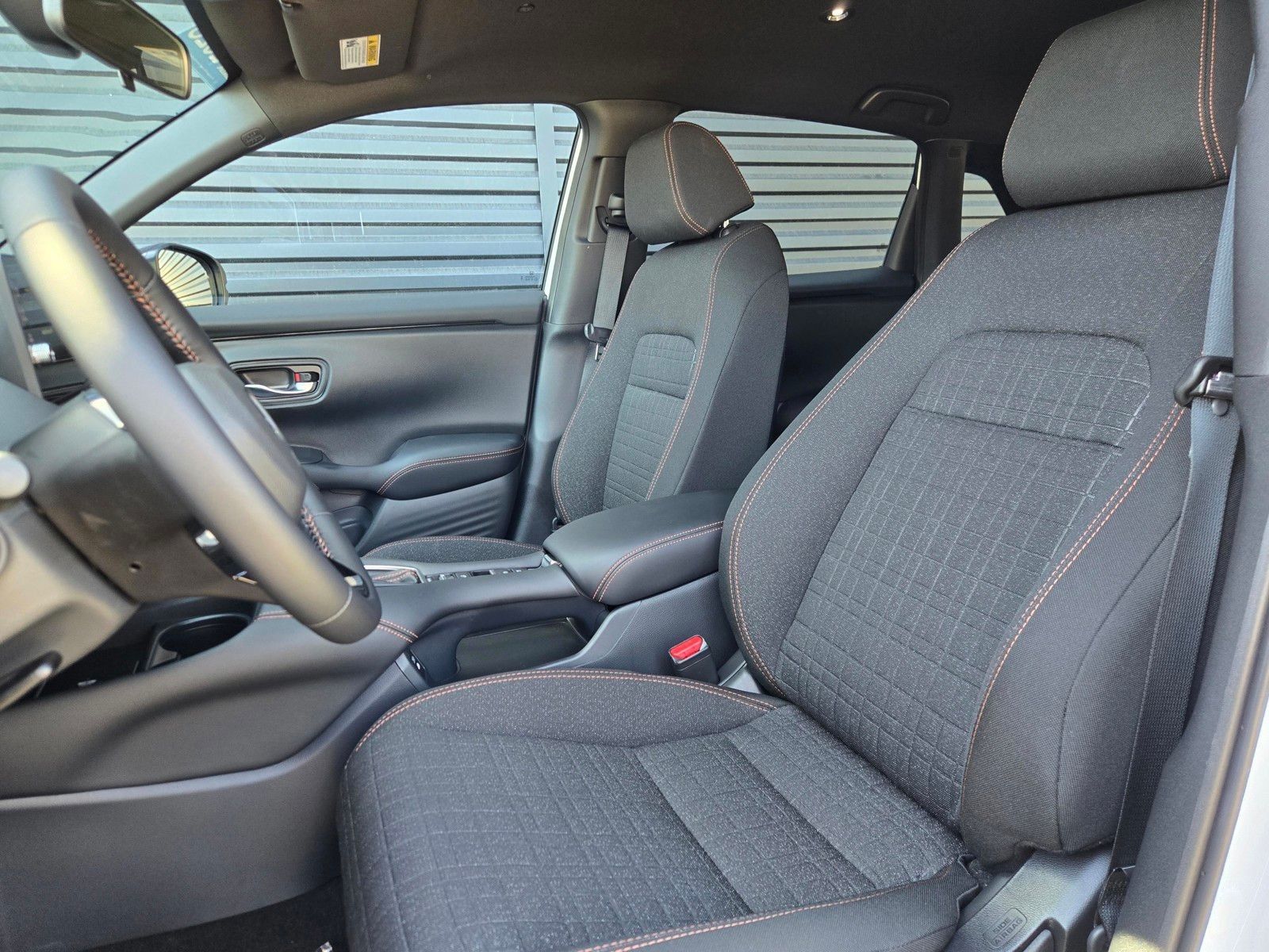 2026 Honda HR-V Sport — full photo 21 of 28