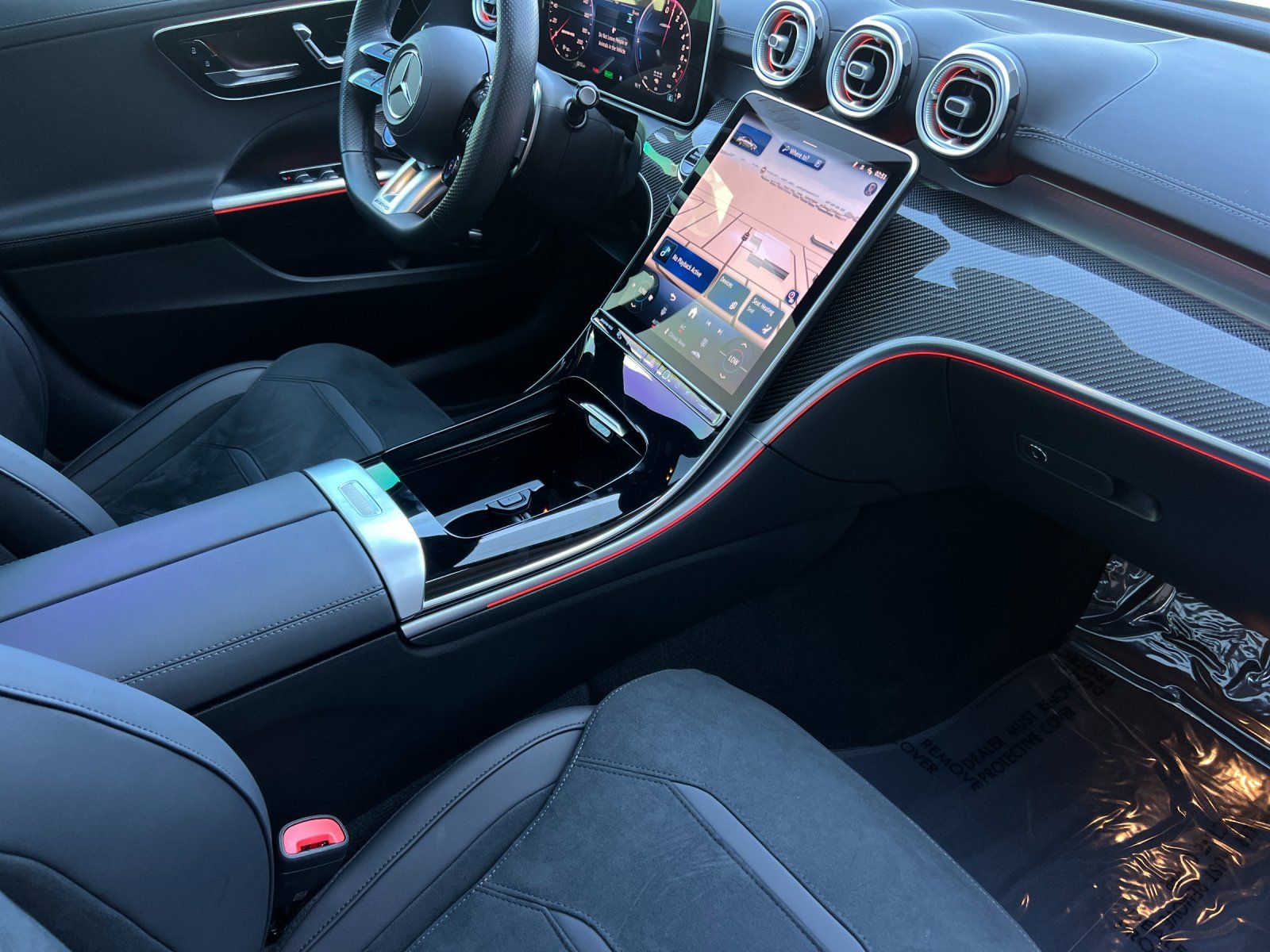 2025 Mercedes-Benz C-Class C 63 S AMG® — foto completa 14 de 27