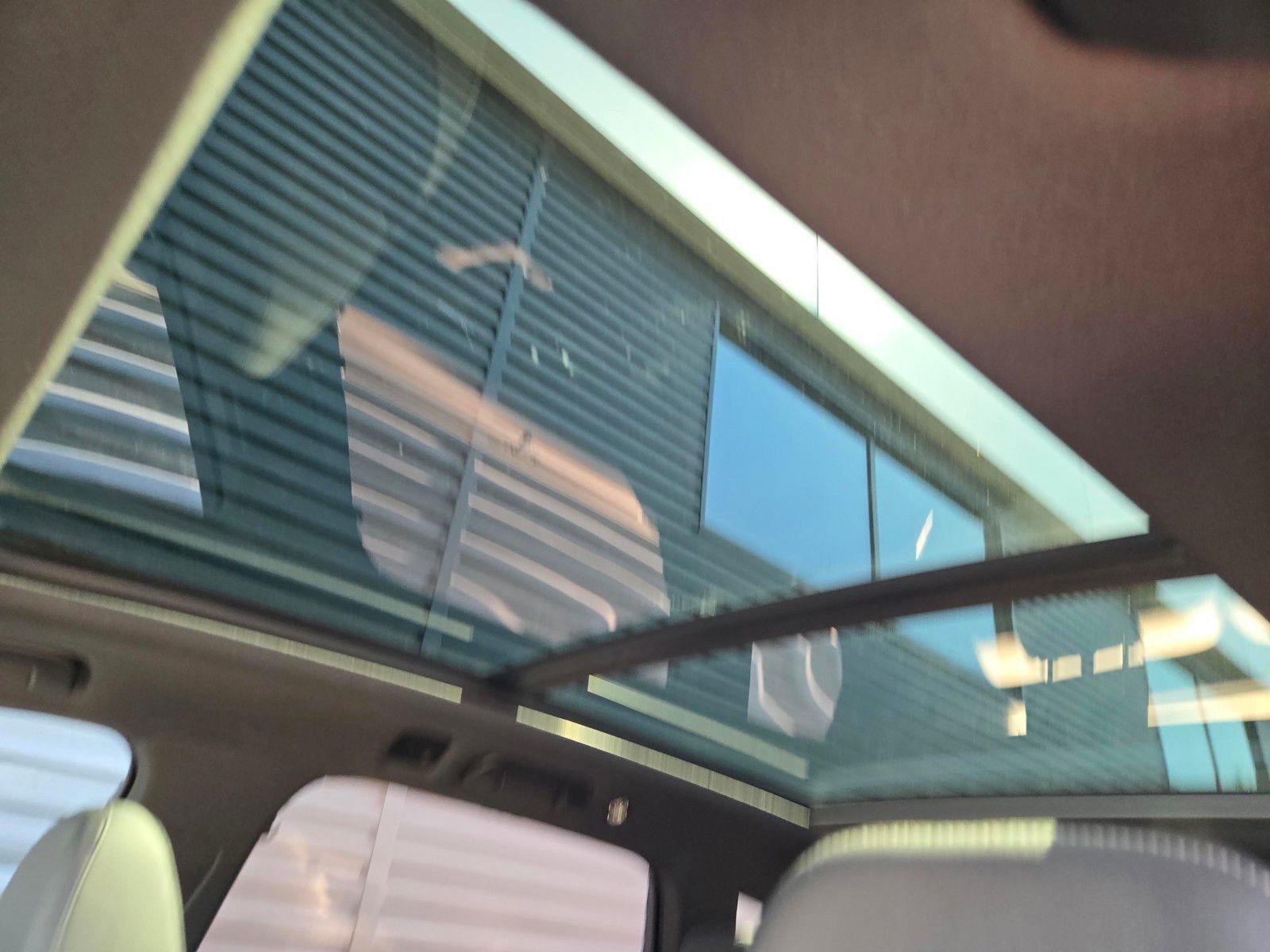 2025 Audi Q7 55 Premium Plus — foto completa 20 de 45