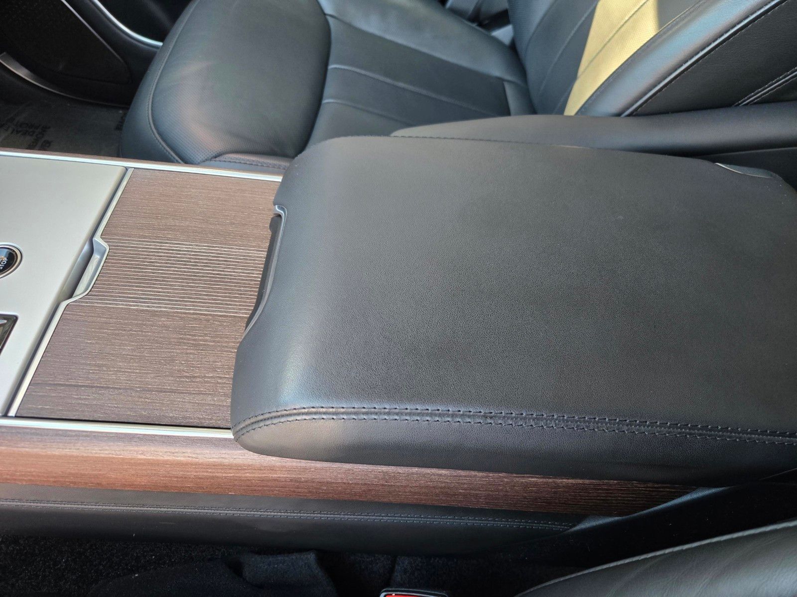 2024 Land Rover Range Rover Autobiography — full photo 24 of 45